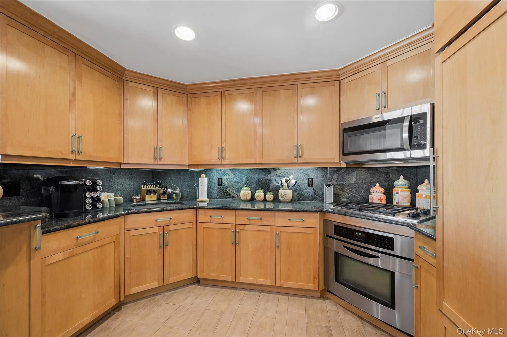 615A Oceanfront, Long Beach, NY, 3 Bedrooms Bedrooms, 7 Rooms Rooms,2 BathroomsBathrooms,Residential Lease,For Rent,Oceanfront,0,976490 615A Oceanfront, Long Beach, NY, 3 Bedrooms Bedrooms, 7 Rooms Rooms,2 BathroomsBathrooms,Residential Lease,For Rent,Oceanfront,0,976490