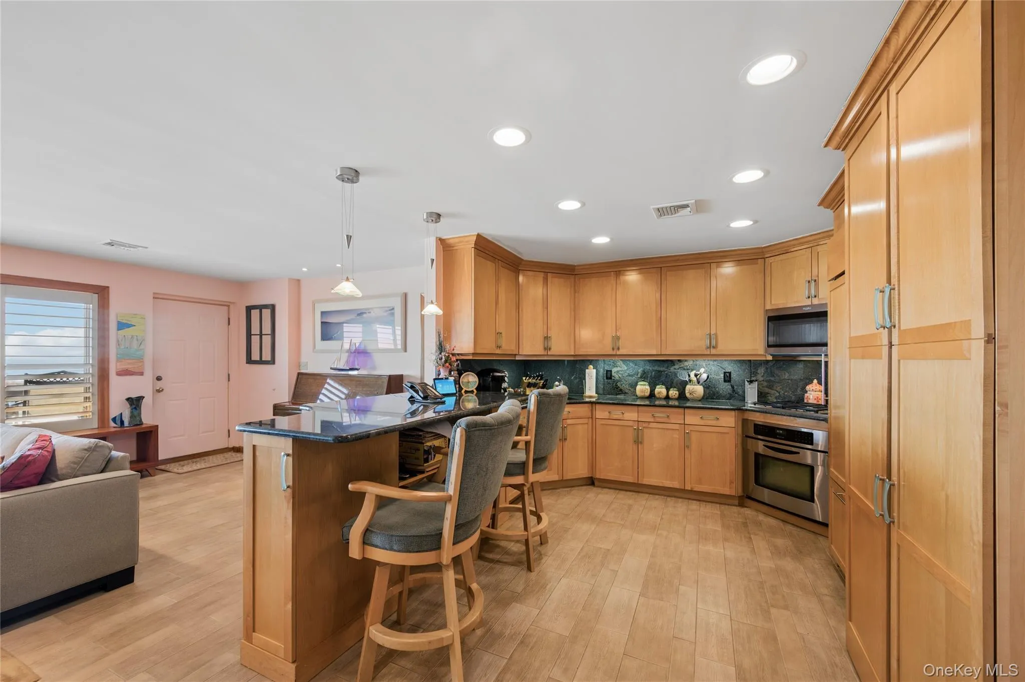 615A Oceanfront, Long Beach, NY, 3 Bedrooms Bedrooms, 7 Rooms Rooms,2 BathroomsBathrooms,Residential Lease,For Rent,Oceanfront,0,976490 615A Oceanfront, Long Beach, NY, 3 Bedrooms Bedrooms, 7 Rooms Rooms,2 BathroomsBathrooms,Residential Lease,For Rent,Oceanfront,0,976490