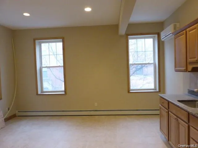 photo prior to tenant occupancy photo prior to tenant occupancy