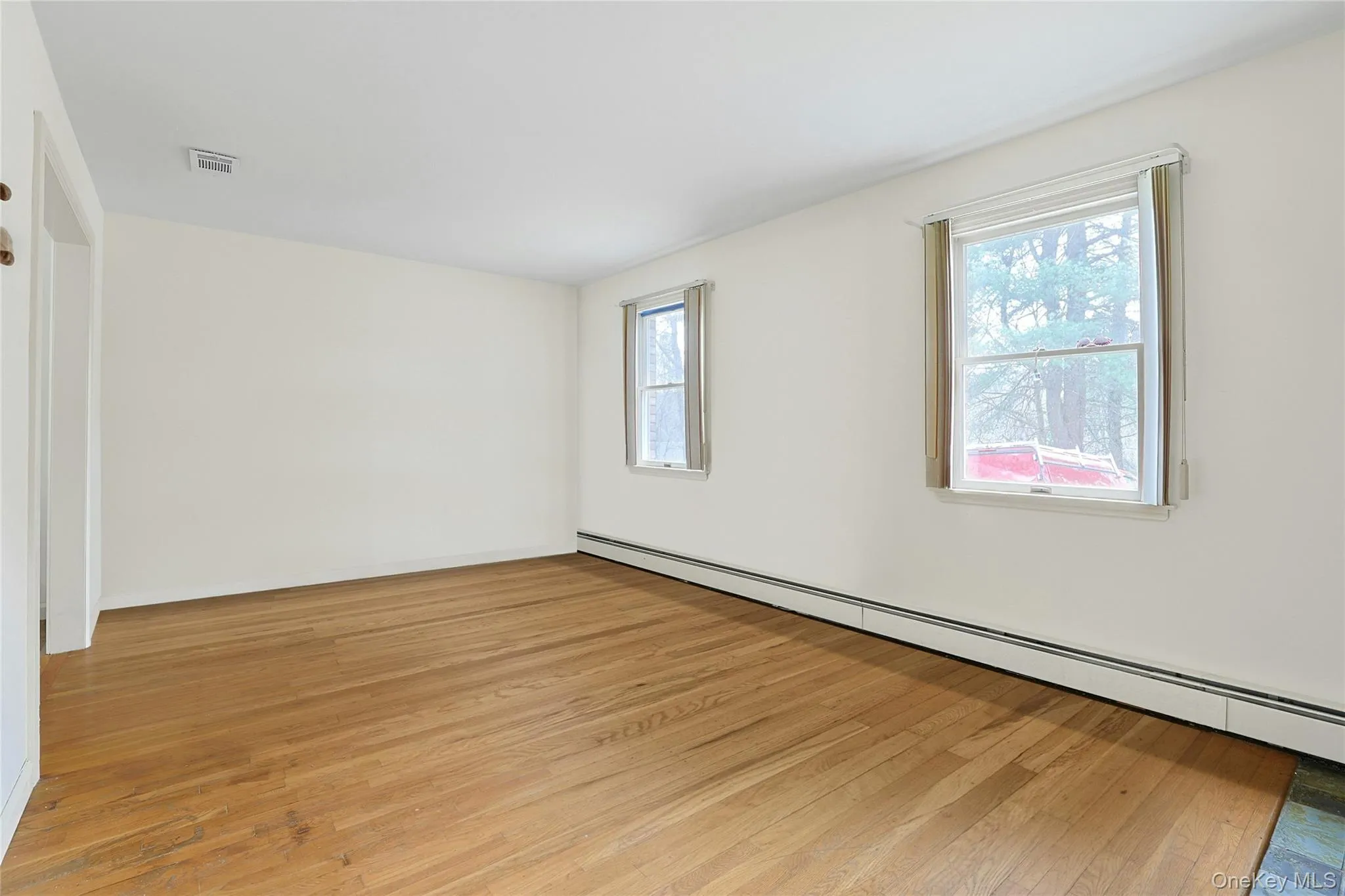 381 Route 32, Woodbury, NY, 4 Bedrooms Bedrooms, 15 Rooms Rooms,2 BathroomsBathrooms,Residential,For Rent,Route 32,0,976497 381 Route 32, Woodbury, NY, 4 Bedrooms Bedrooms, 15 Rooms Rooms,2 BathroomsBathrooms,Residential,For Rent,Route 32,0,976497