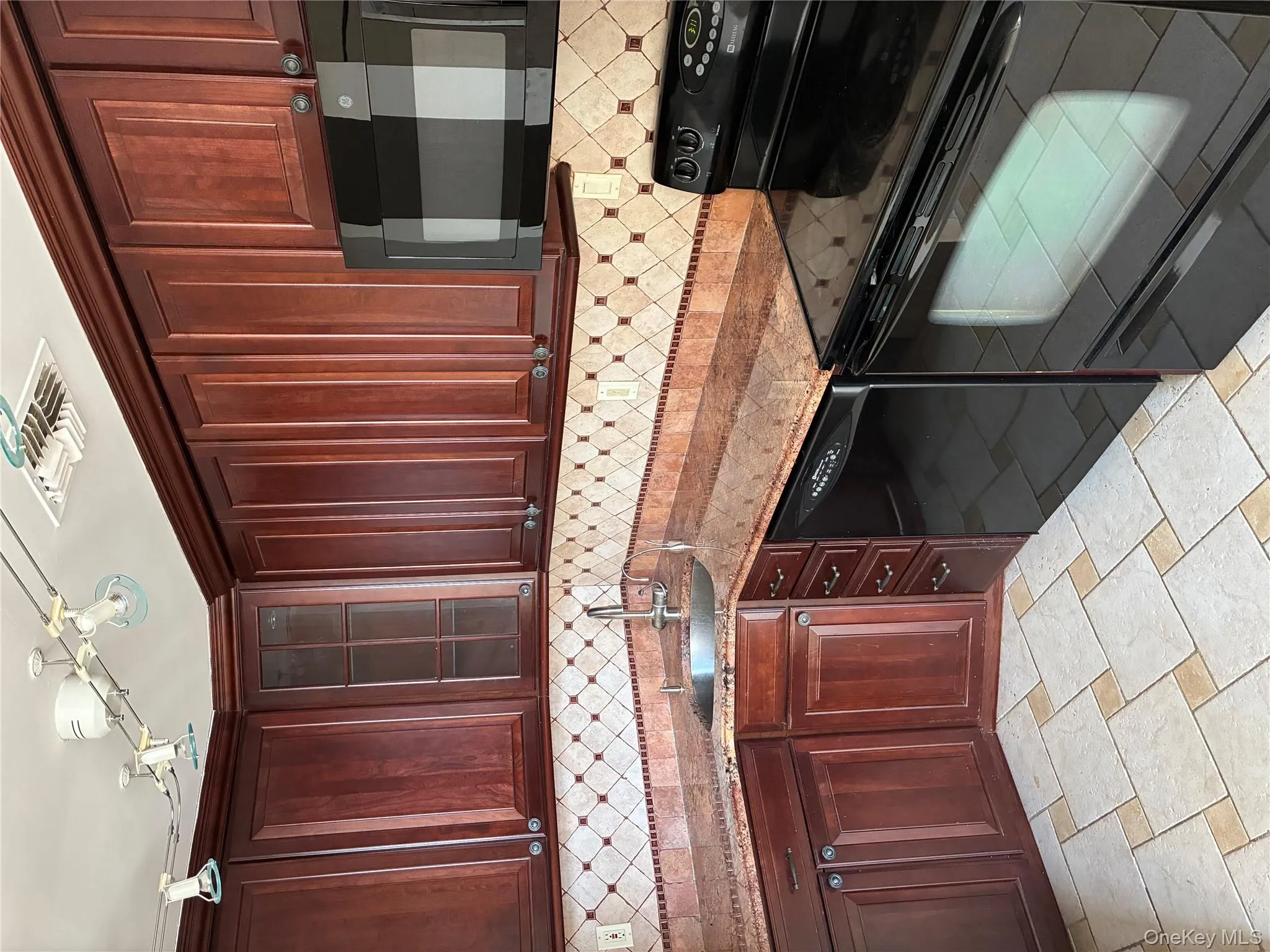 185 Park Avenue, Long Beach, NY, 2 Bedrooms Bedrooms, 4 Rooms Rooms,1 BathroomBathrooms,Residential Lease,For Rent,Park,0,976498 185 Park Avenue, Long Beach, NY, 2 Bedrooms Bedrooms, 4 Rooms Rooms,1 BathroomBathrooms,Residential Lease,For Rent,Park,0,976498