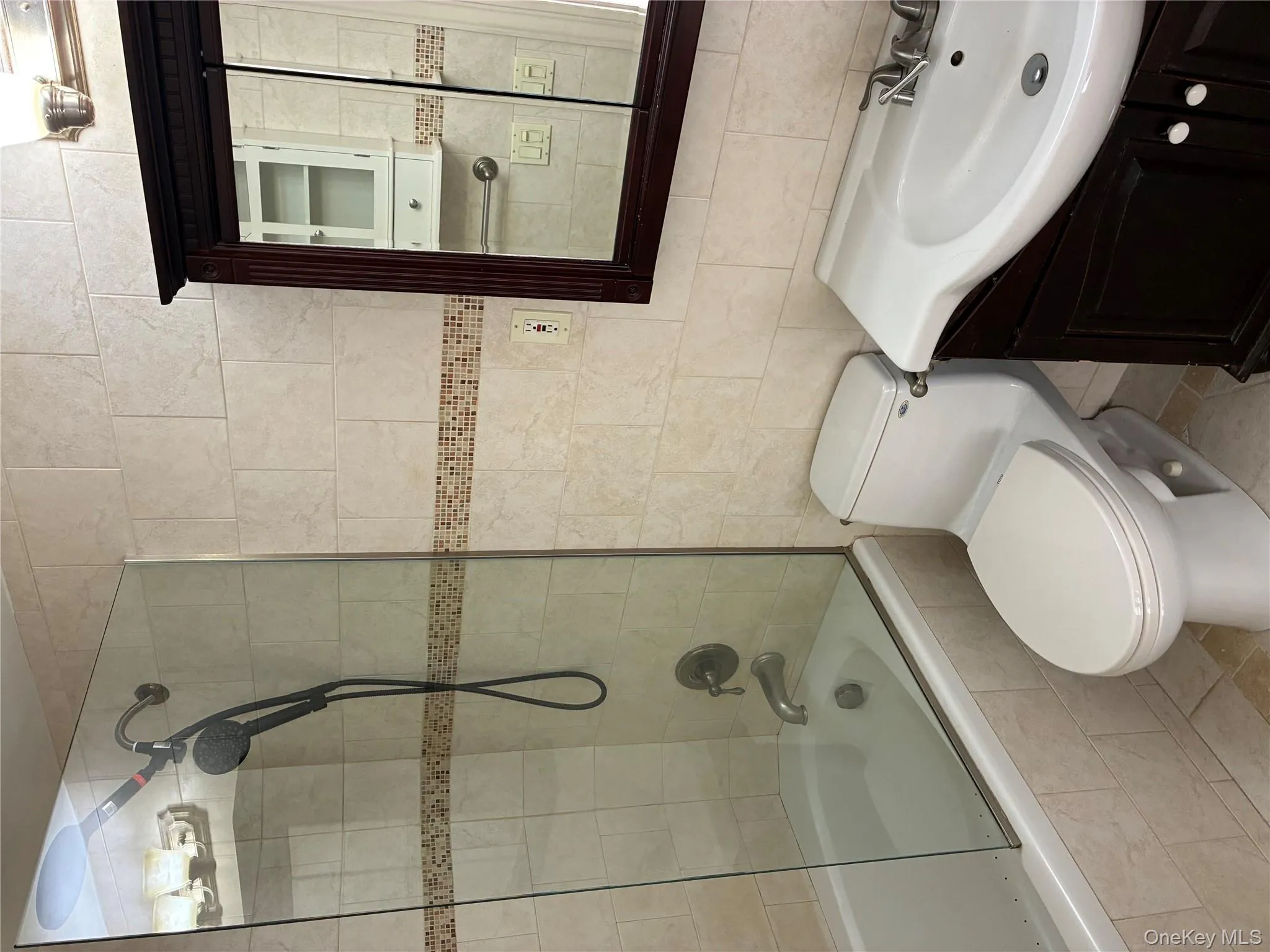 185 Park Avenue, Long Beach, NY, 2 Bedrooms Bedrooms, 4 Rooms Rooms,1 BathroomBathrooms,Residential Lease,For Rent,Park,0,976498 185 Park Avenue, Long Beach, NY, 2 Bedrooms Bedrooms, 4 Rooms Rooms,1 BathroomBathrooms,Residential Lease,For Rent,Park,0,976498