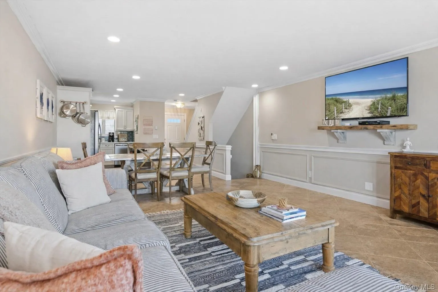 3013 Mitchell Road, Southampton, NY, 2 Bedrooms Bedrooms, 5 Rooms Rooms,3 BathroomsBathrooms,Residential Lease,For Rent,Mitchell,0,976501 3013 Mitchell Road, Southampton, NY, 2 Bedrooms Bedrooms, 5 Rooms Rooms,3 BathroomsBathrooms,Residential Lease,For Rent,Mitchell,0,976501