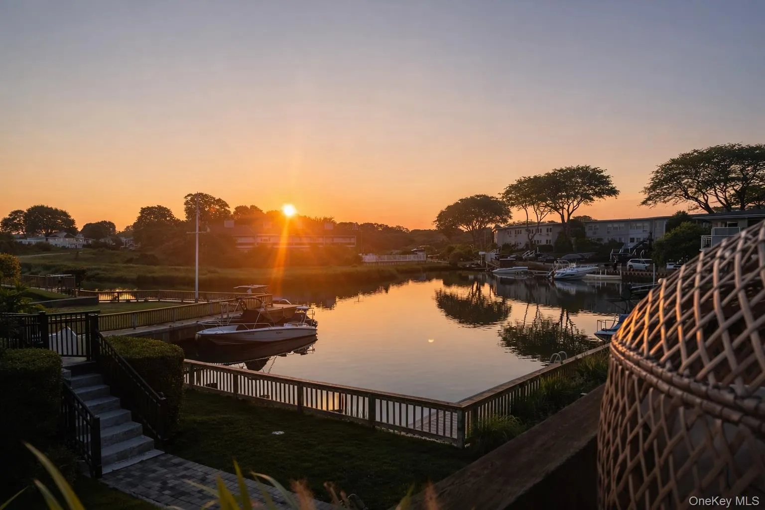 3013 Mitchell Road, Southampton, NY, 2 Bedrooms Bedrooms, 5 Rooms Rooms,3 BathroomsBathrooms,Residential Lease,For Rent,Mitchell,0,976501 3013 Mitchell Road, Southampton, NY, 2 Bedrooms Bedrooms, 5 Rooms Rooms,3 BathroomsBathrooms,Residential Lease,For Rent,Mitchell,0,976501