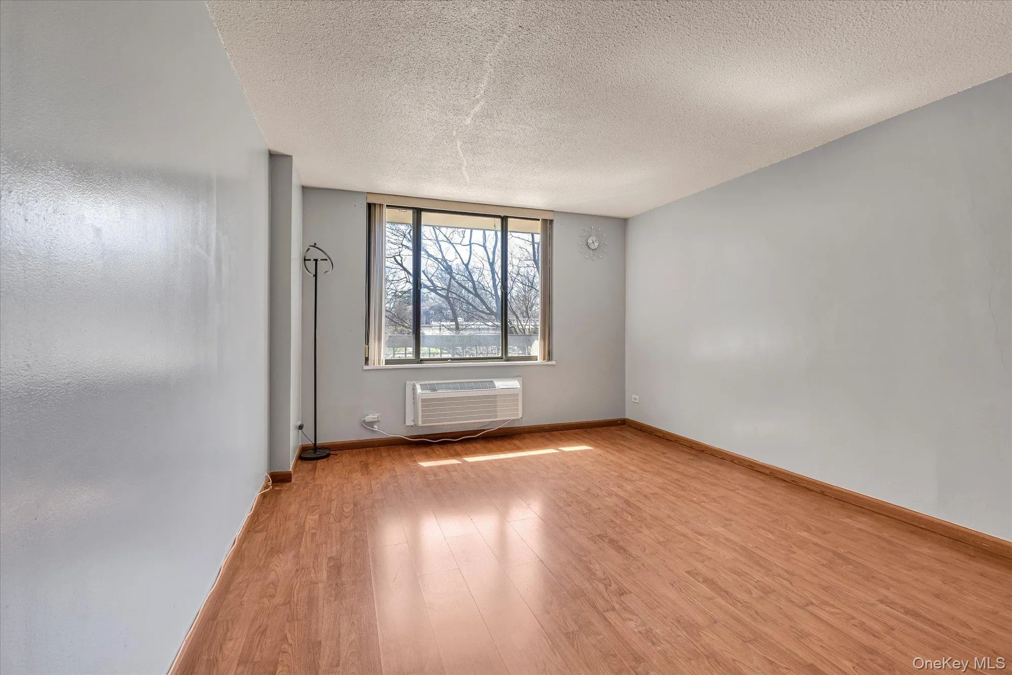 15038 Union Turnpike, New York, NY, 1 Bedroom Bedrooms, 4 Rooms Rooms,1 BathroomBathrooms,Residential,For Rent,Union,0,976517 15038 Union Turnpike, New York, NY, 1 Bedroom Bedrooms, 4 Rooms Rooms,1 BathroomBathrooms,Residential,For Rent,Union,0,976517