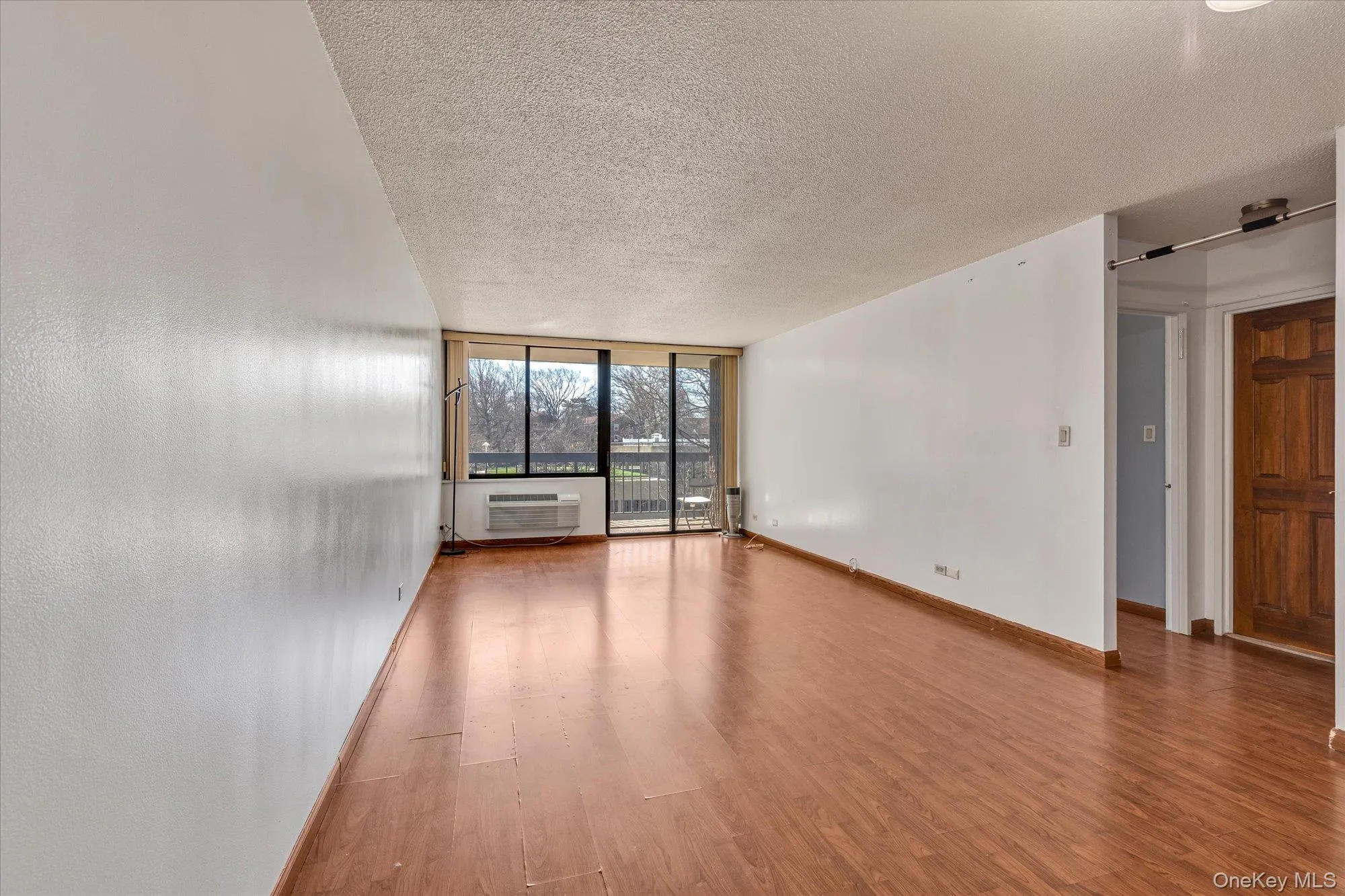 15038 Union Turnpike, New York, NY, 1 Bedroom Bedrooms, 4 Rooms Rooms,1 BathroomBathrooms,Residential,For Rent,Union,0,976517 15038 Union Turnpike, New York, NY, 1 Bedroom Bedrooms, 4 Rooms Rooms,1 BathroomBathrooms,Residential,For Rent,Union,0,976517