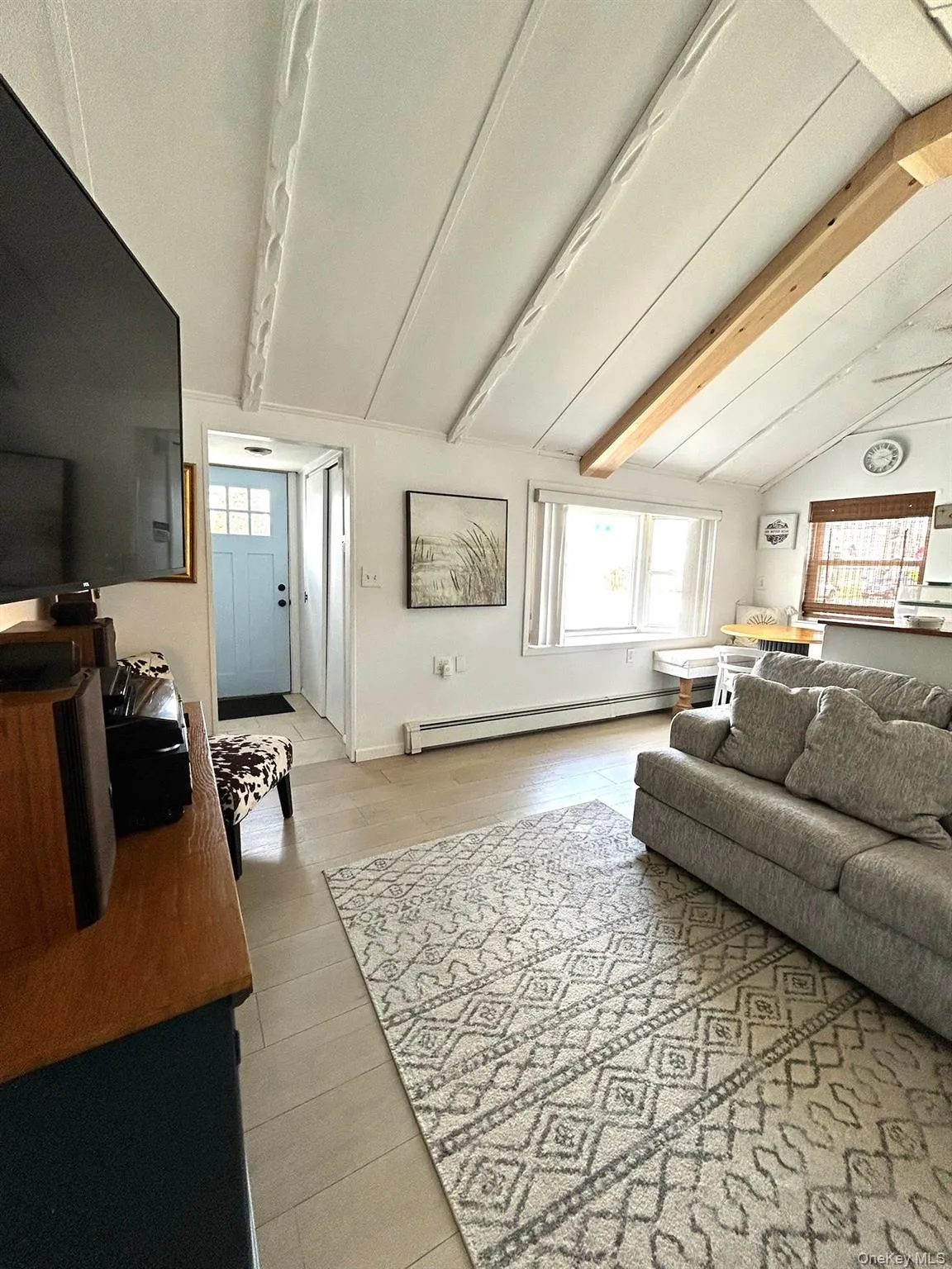 800 6th Street, Babylon, NY, 2 Bedrooms Bedrooms, 7 Rooms Rooms,1 BathroomBathrooms,Residential Lease,For Rent,6th,0,976523 800 6th Street, Babylon, NY, 2 Bedrooms Bedrooms, 7 Rooms Rooms,1 BathroomBathrooms,Residential Lease,For Rent,6th,0,976523