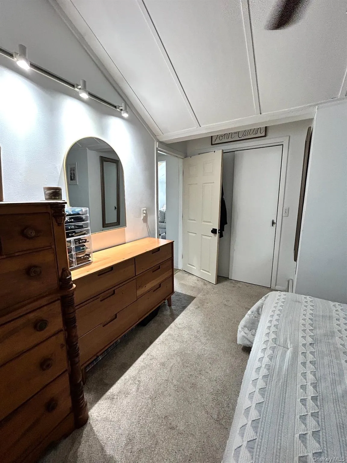 800 6th Street, Babylon, NY, 2 Bedrooms Bedrooms, 7 Rooms Rooms,1 BathroomBathrooms,Residential Lease,For Rent,6th,0,976523 800 6th Street, Babylon, NY, 2 Bedrooms Bedrooms, 7 Rooms Rooms,1 BathroomBathrooms,Residential Lease,For Rent,6th,0,976523