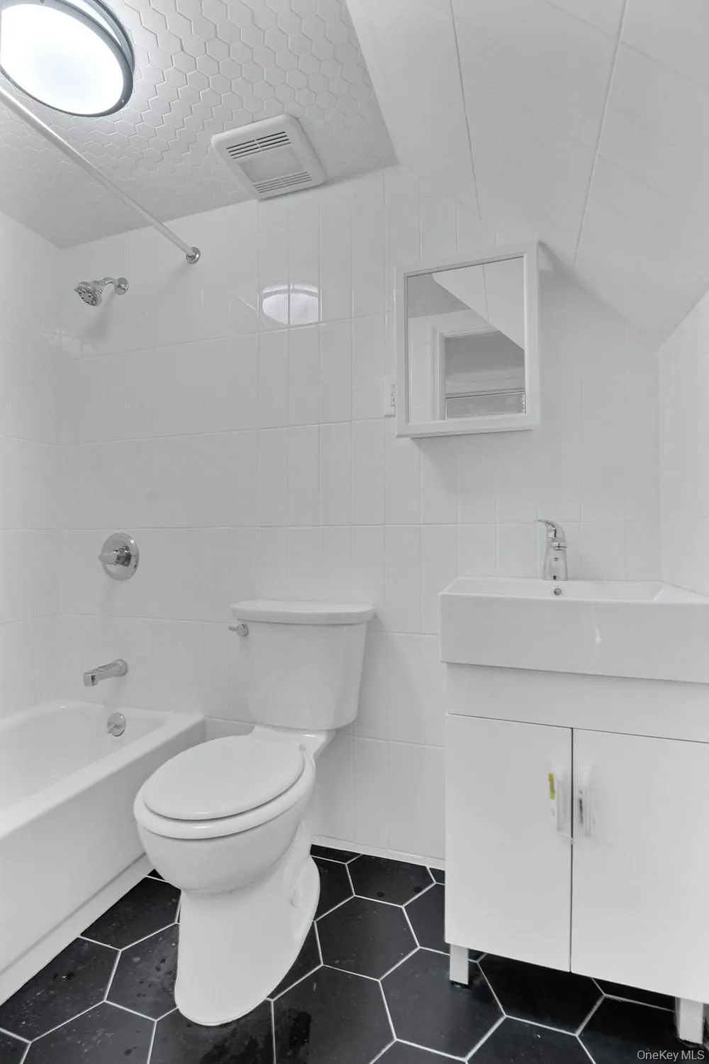 8833 Francis Lewis Boulevard, New York, NY, 4 Bedrooms Bedrooms, 8 Rooms Rooms,2 BathroomsBathrooms,Residential Lease,For Rent,Francis Lewis,0,976526 8833 Francis Lewis Boulevard, New York, NY, 4 Bedrooms Bedrooms, 8 Rooms Rooms,2 BathroomsBathrooms,Residential Lease,For Rent,Francis Lewis,0,976526