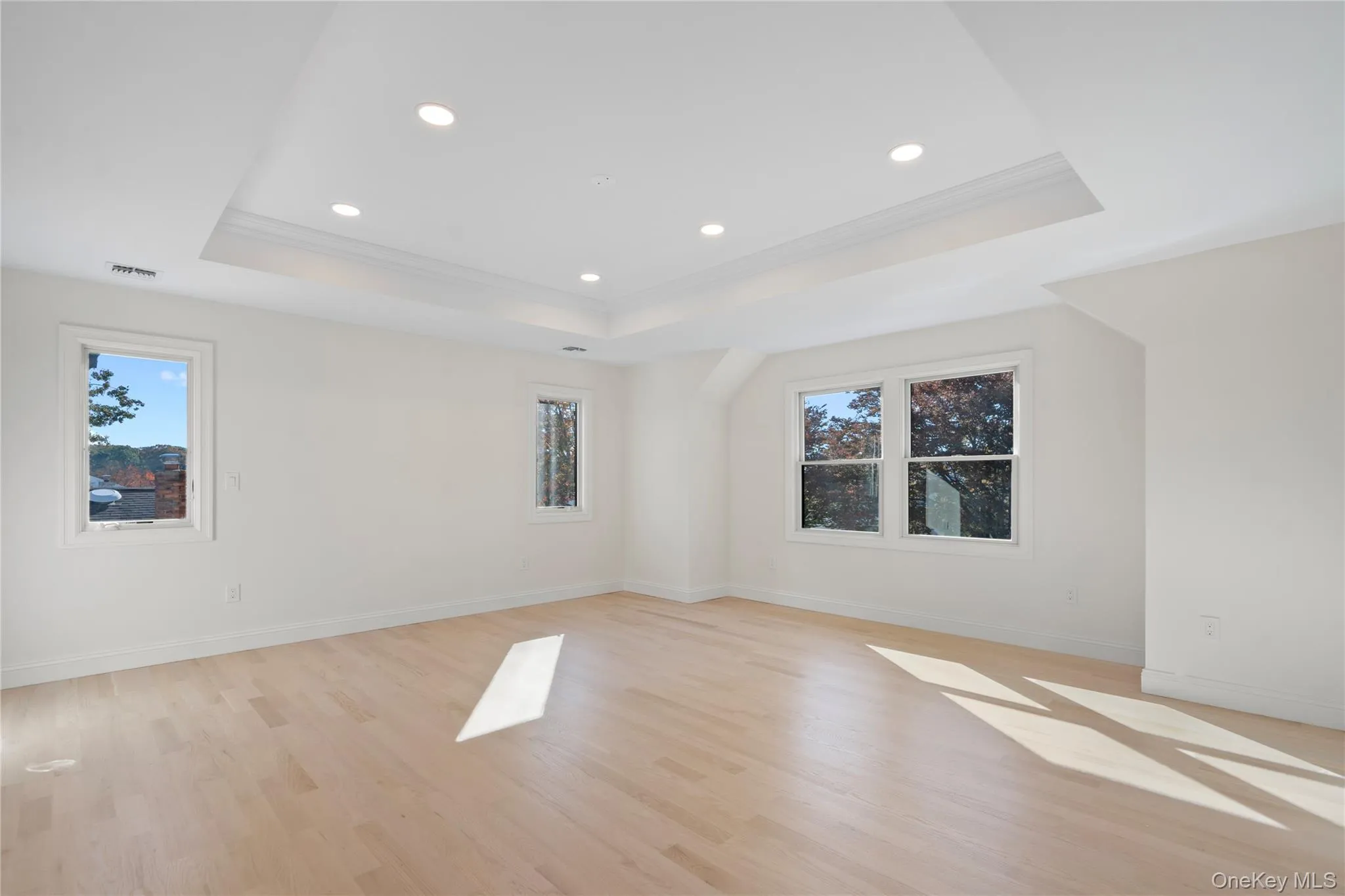 5 Steuben Drive, Oyster Bay, NY, 5 Bedrooms Bedrooms, 12 Rooms Rooms,4 BathroomsBathrooms,Residential,For Rent,Steuben,0,976535 5 Steuben Drive, Oyster Bay, NY, 5 Bedrooms Bedrooms, 12 Rooms Rooms,4 BathroomsBathrooms,Residential,For Rent,Steuben,0,976535