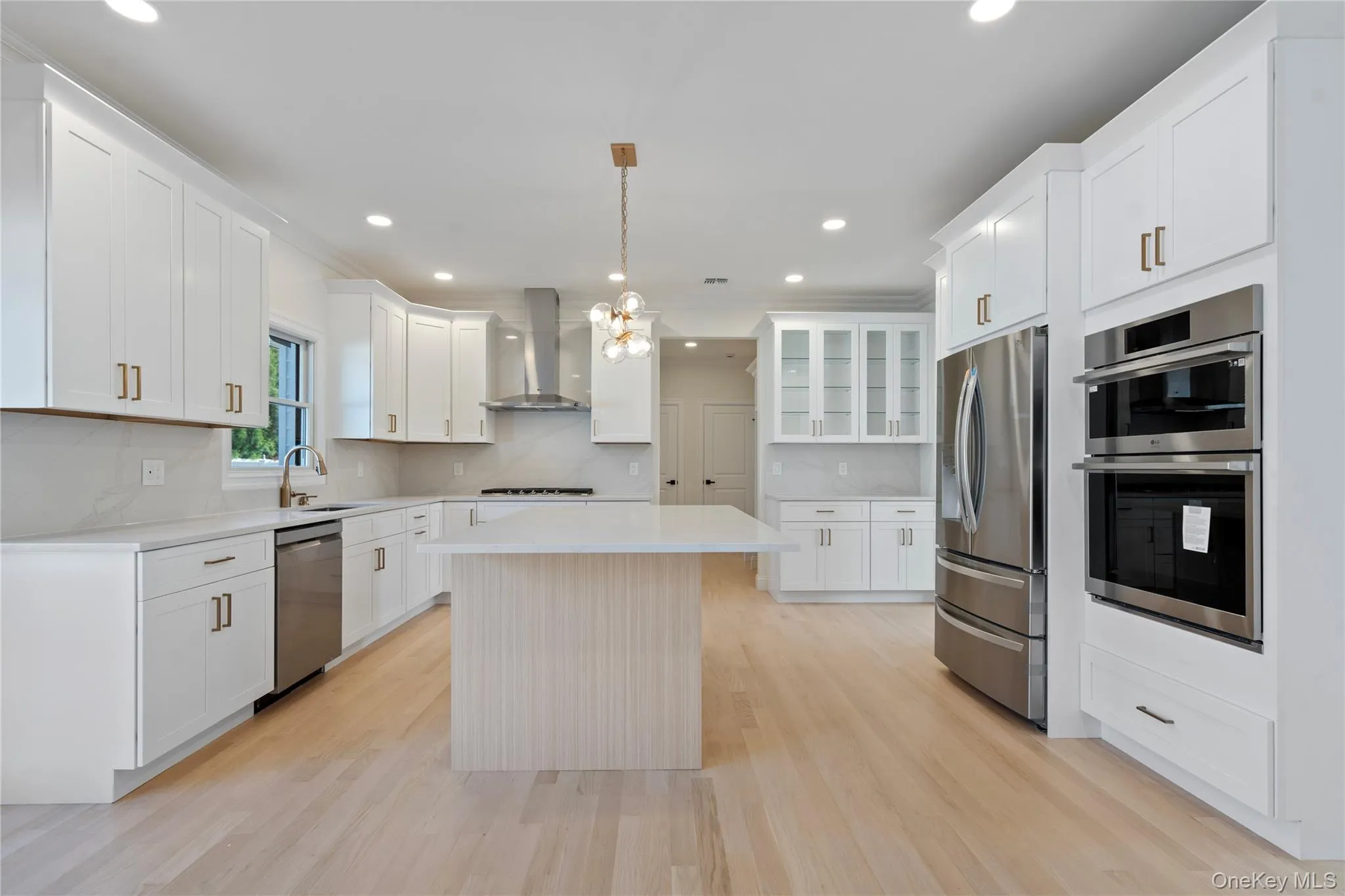5 Steuben Drive, Oyster Bay, NY, 5 Bedrooms Bedrooms, 12 Rooms Rooms,4 BathroomsBathrooms,Residential,For Rent,Steuben,0,976535 5 Steuben Drive, Oyster Bay, NY, 5 Bedrooms Bedrooms, 12 Rooms Rooms,4 BathroomsBathrooms,Residential,For Rent,Steuben,0,976535