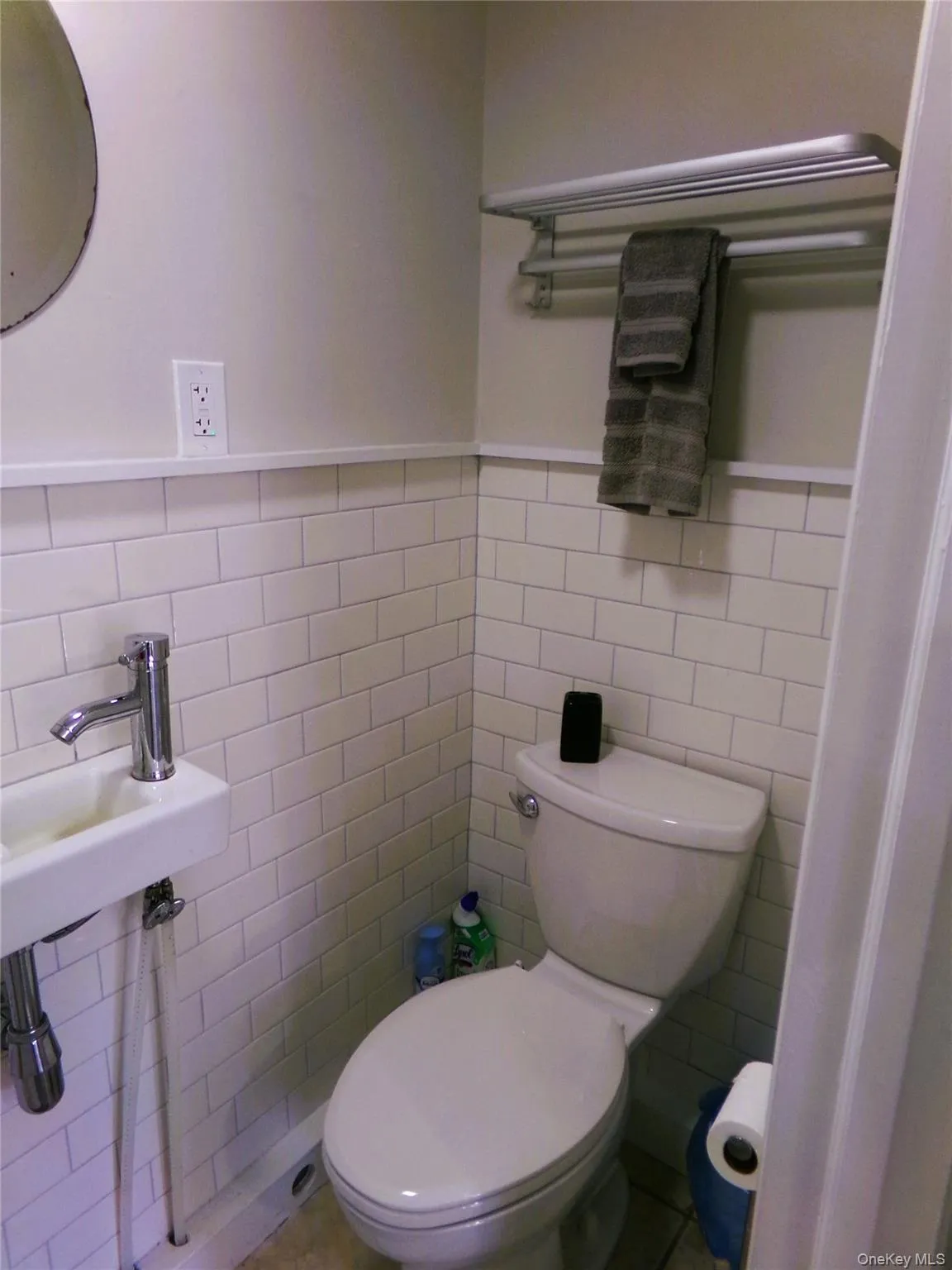 406 SEPASCO CENTER Street, Rhinebeck, NY, 1 Bedroom Bedrooms, 1 Room Rooms,1 BathroomBathrooms,Residential Lease,For Rent,SEPASCO CENTER,0,976542 406 SEPASCO CENTER Street, Rhinebeck, NY, 1 Bedroom Bedrooms, 1 Room Rooms,1 BathroomBathrooms,Residential Lease,For Rent,SEPASCO CENTER,0,976542