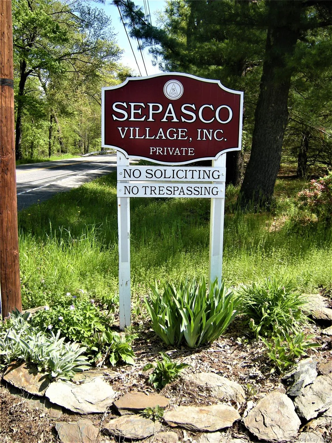 406 SEPASCO CENTER Street, Rhinebeck, NY, 1 Bedroom Bedrooms, 1 Room Rooms,1 BathroomBathrooms,Residential Lease,For Rent,SEPASCO CENTER,0,976542 406 SEPASCO CENTER Street, Rhinebeck, NY, 1 Bedroom Bedrooms, 1 Room Rooms,1 BathroomBathrooms,Residential Lease,For Rent,SEPASCO CENTER,0,976542