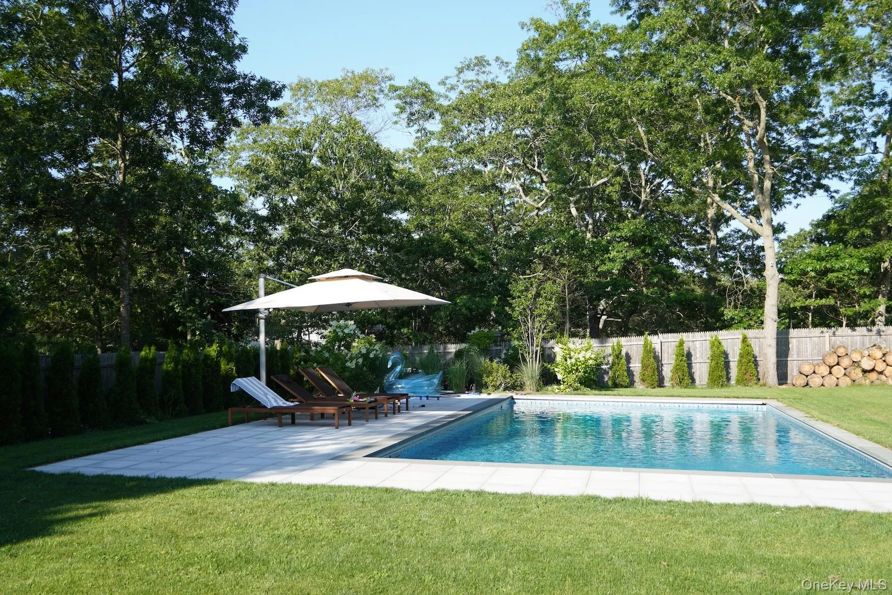 48 N Columbine Avenue, Southampton, New York 11946