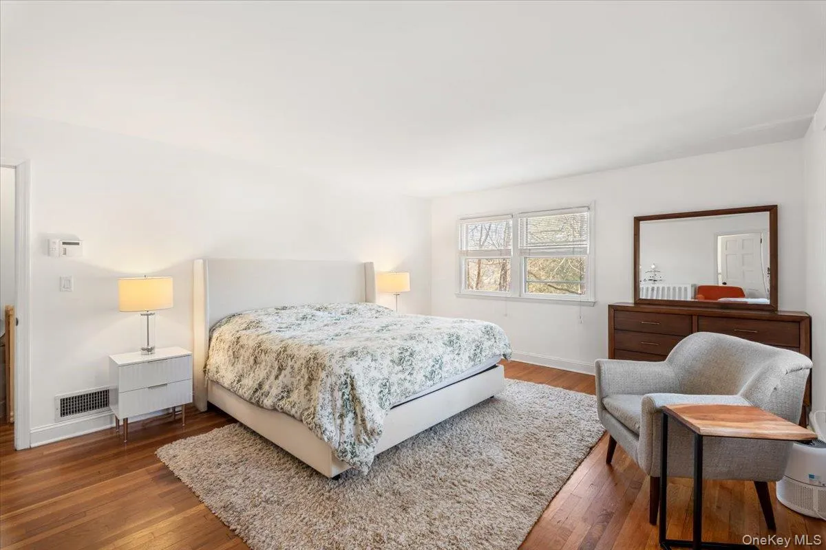 6A Dickel Road, Scarsdale, NY, 6 Bedrooms Bedrooms, 9 Rooms Rooms,3 BathroomsBathrooms,Residential Lease,For Rent,Dickel,0,976554 6A Dickel Road, Scarsdale, NY, 6 Bedrooms Bedrooms, 9 Rooms Rooms,3 BathroomsBathrooms,Residential Lease,For Rent,Dickel,0,976554