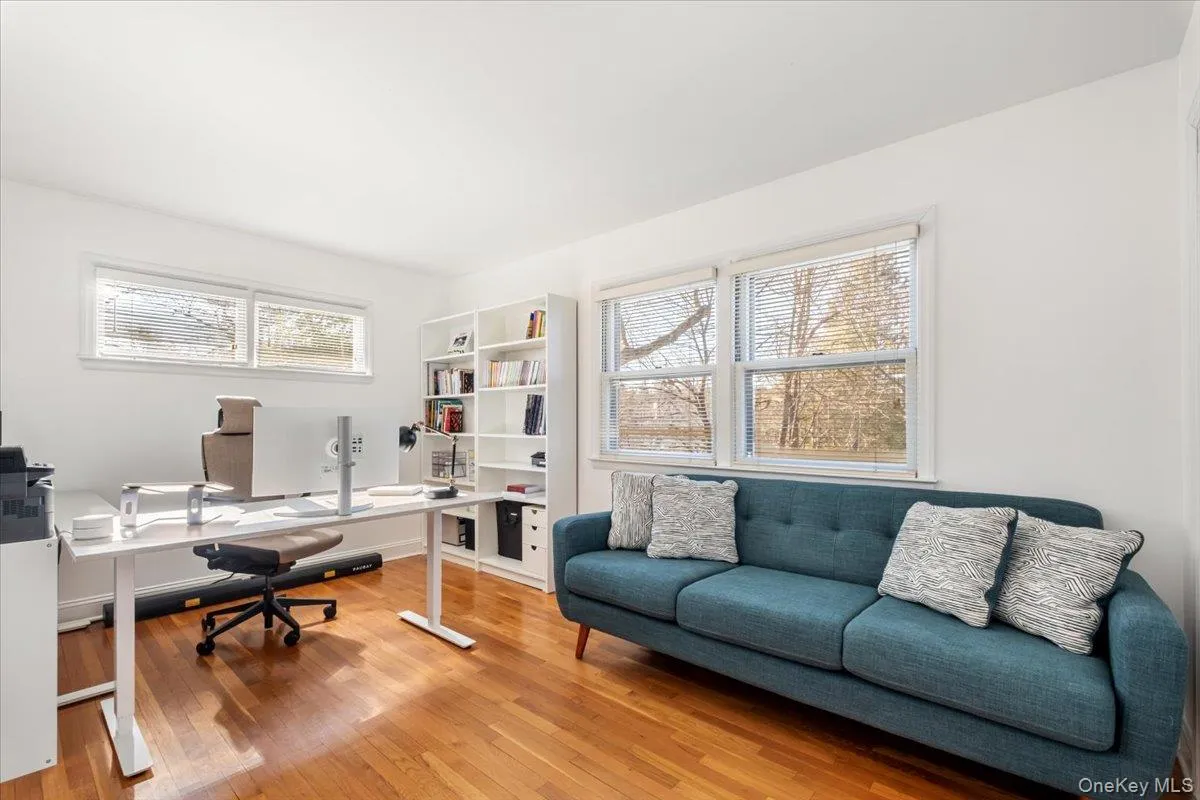 6A Dickel Road, Scarsdale, NY, 6 Bedrooms Bedrooms, 9 Rooms Rooms,3 BathroomsBathrooms,Residential Lease,For Rent,Dickel,0,976554 6A Dickel Road, Scarsdale, NY, 6 Bedrooms Bedrooms, 9 Rooms Rooms,3 BathroomsBathrooms,Residential Lease,For Rent,Dickel,0,976554