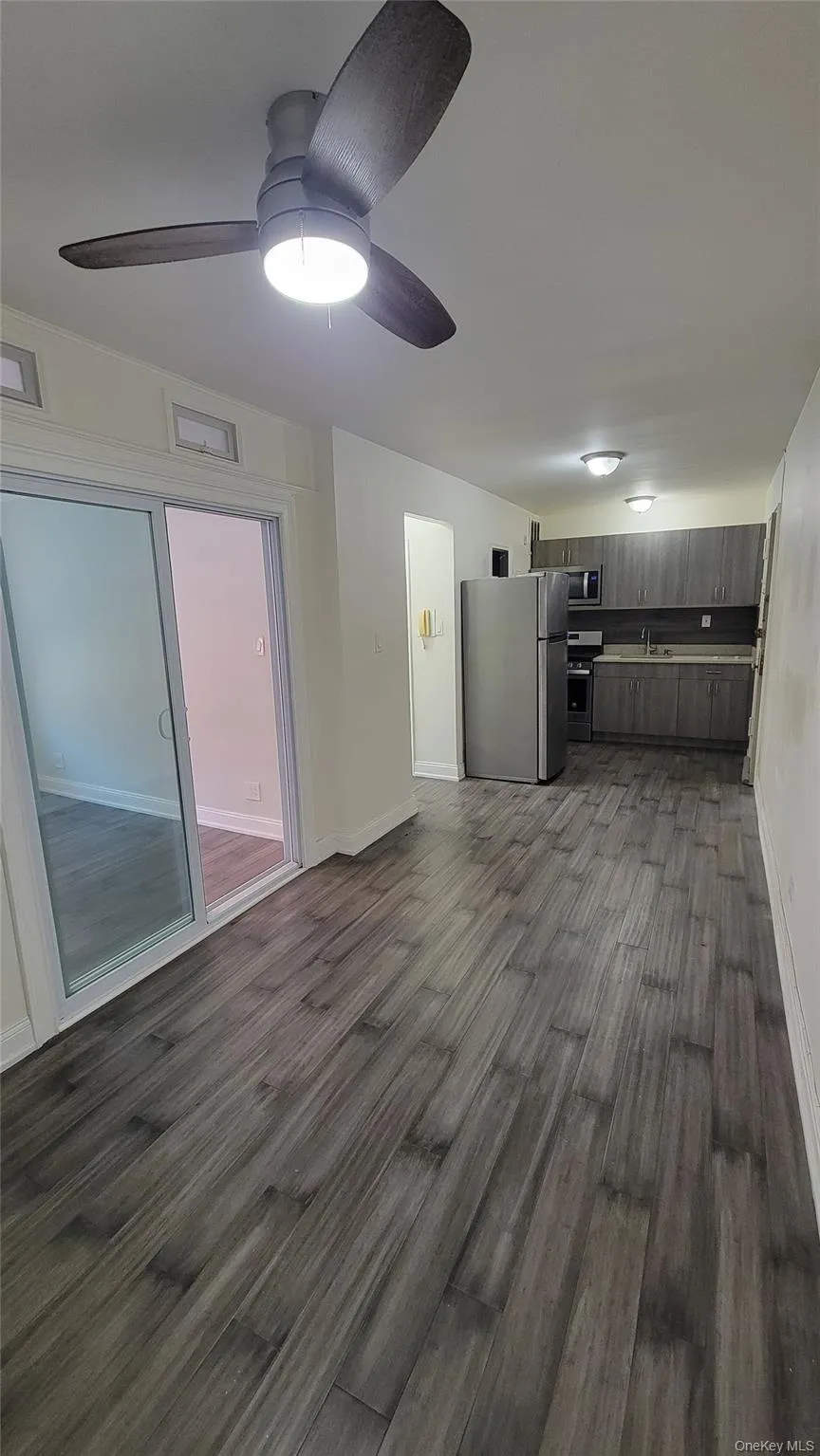 141-60 84th Road, New York, NY, 2 Rooms Rooms,1 BathroomBathrooms,Residential Lease,For Rent,84th,0,976560 141-60 84th Road, New York, NY, 2 Rooms Rooms,1 BathroomBathrooms,Residential Lease,For Rent,84th,0,976560