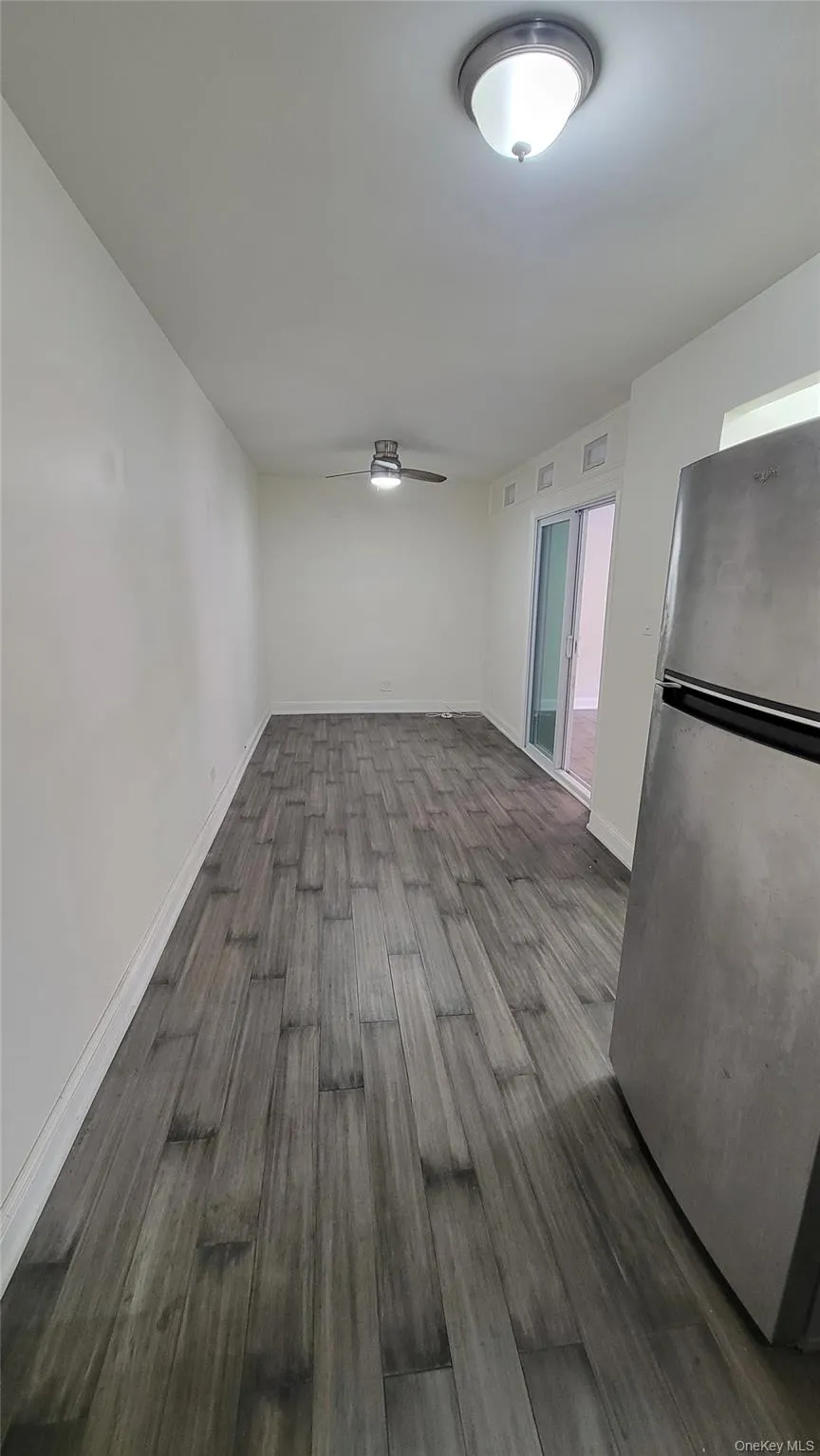 141-60 84th Road, New York, NY, 2 Rooms Rooms,1 BathroomBathrooms,Residential Lease,For Rent,84th,0,976560 141-60 84th Road, New York, NY, 2 Rooms Rooms,1 BathroomBathrooms,Residential Lease,For Rent,84th,0,976560