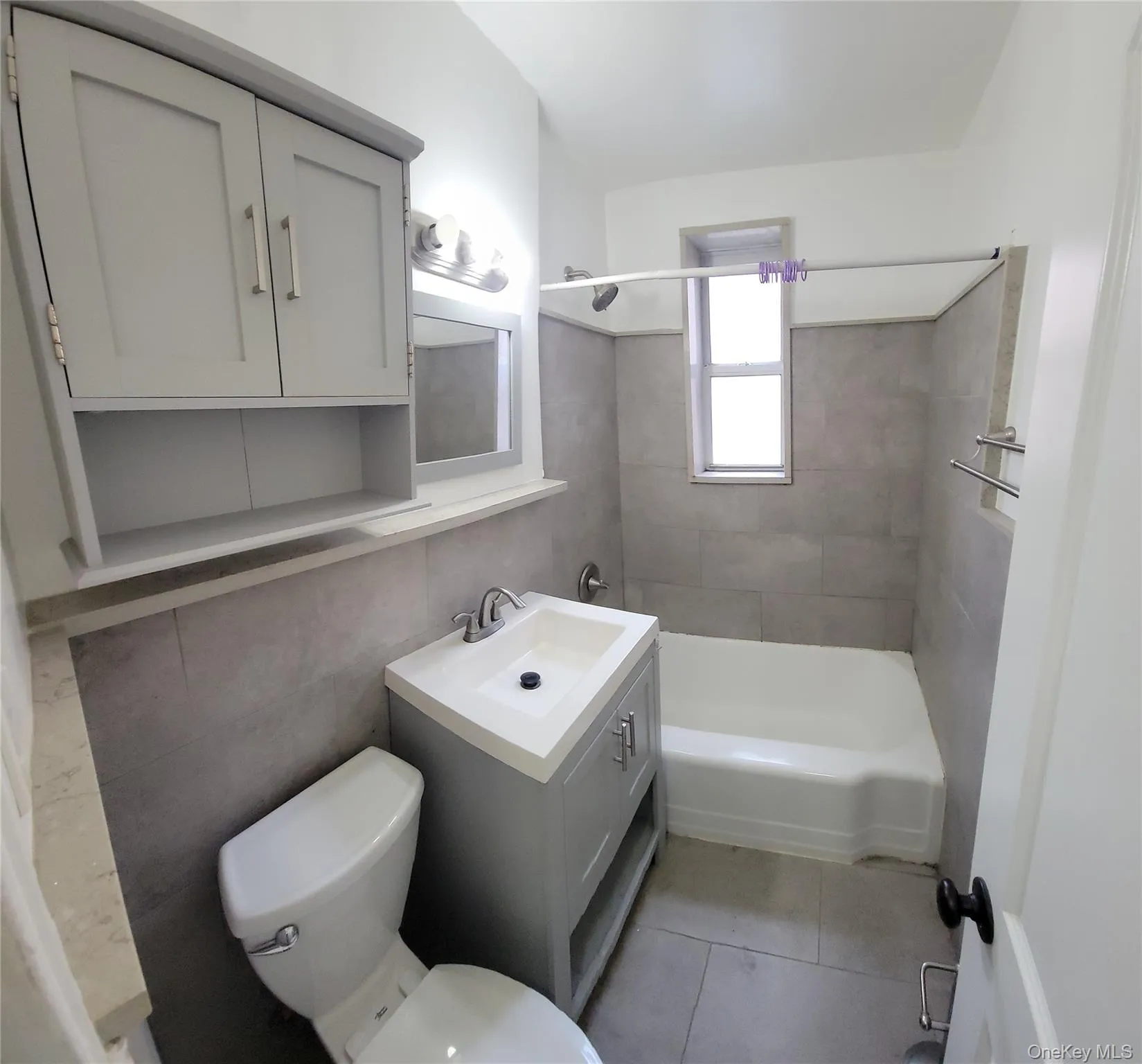 141-60 84th Road, New York, NY, 2 Rooms Rooms,1 BathroomBathrooms,Residential Lease,For Rent,84th,0,976560 141-60 84th Road, New York, NY, 2 Rooms Rooms,1 BathroomBathrooms,Residential Lease,For Rent,84th,0,976560