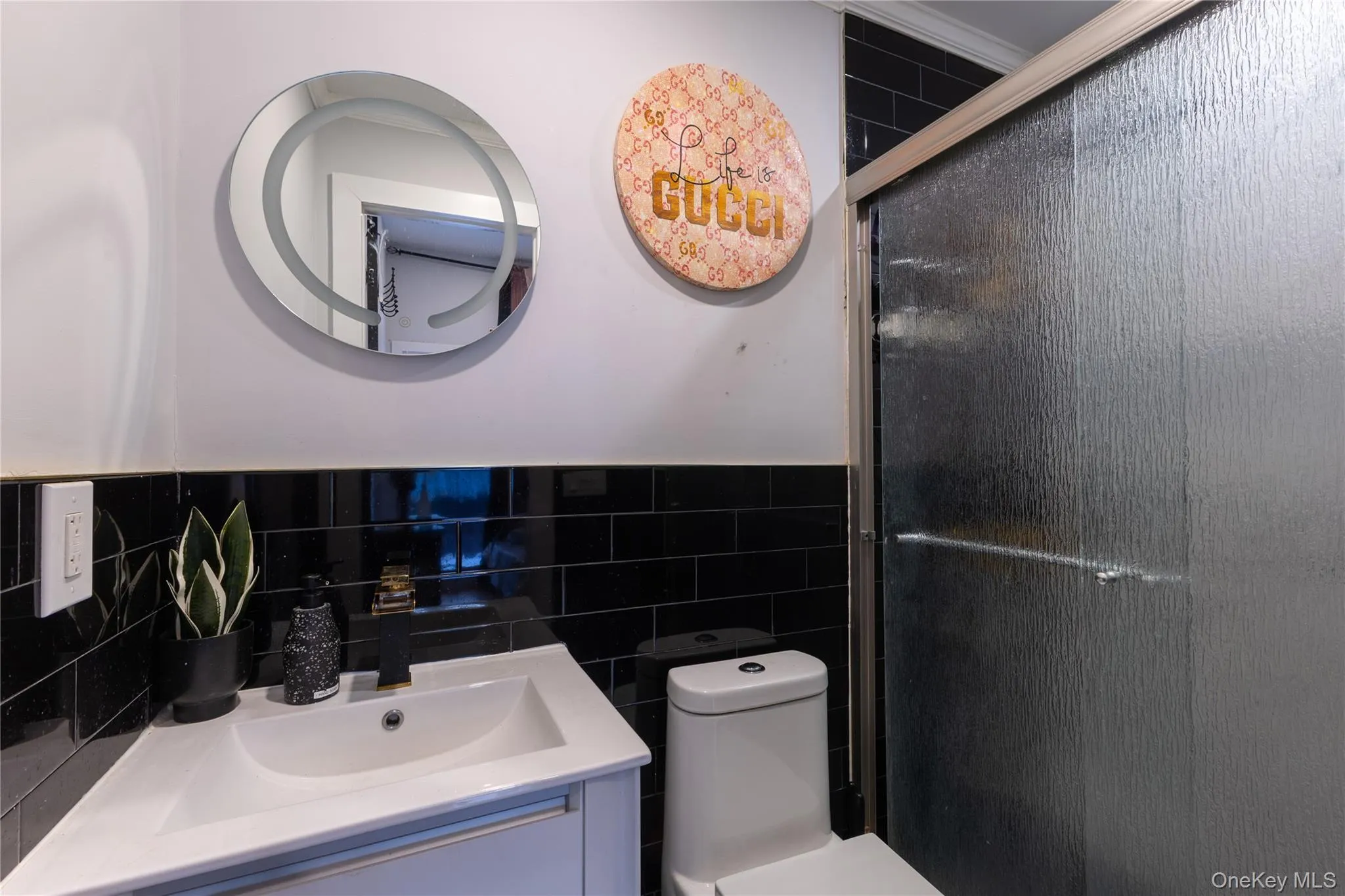 48 Essex Street, New York, NY, 3 Bedrooms Bedrooms, 8 Rooms Rooms,2 BathroomsBathrooms,Residential Lease,For Rent,Essex,0,976574 48 Essex Street, New York, NY, 3 Bedrooms Bedrooms, 8 Rooms Rooms,2 BathroomsBathrooms,Residential Lease,For Rent,Essex,0,976574