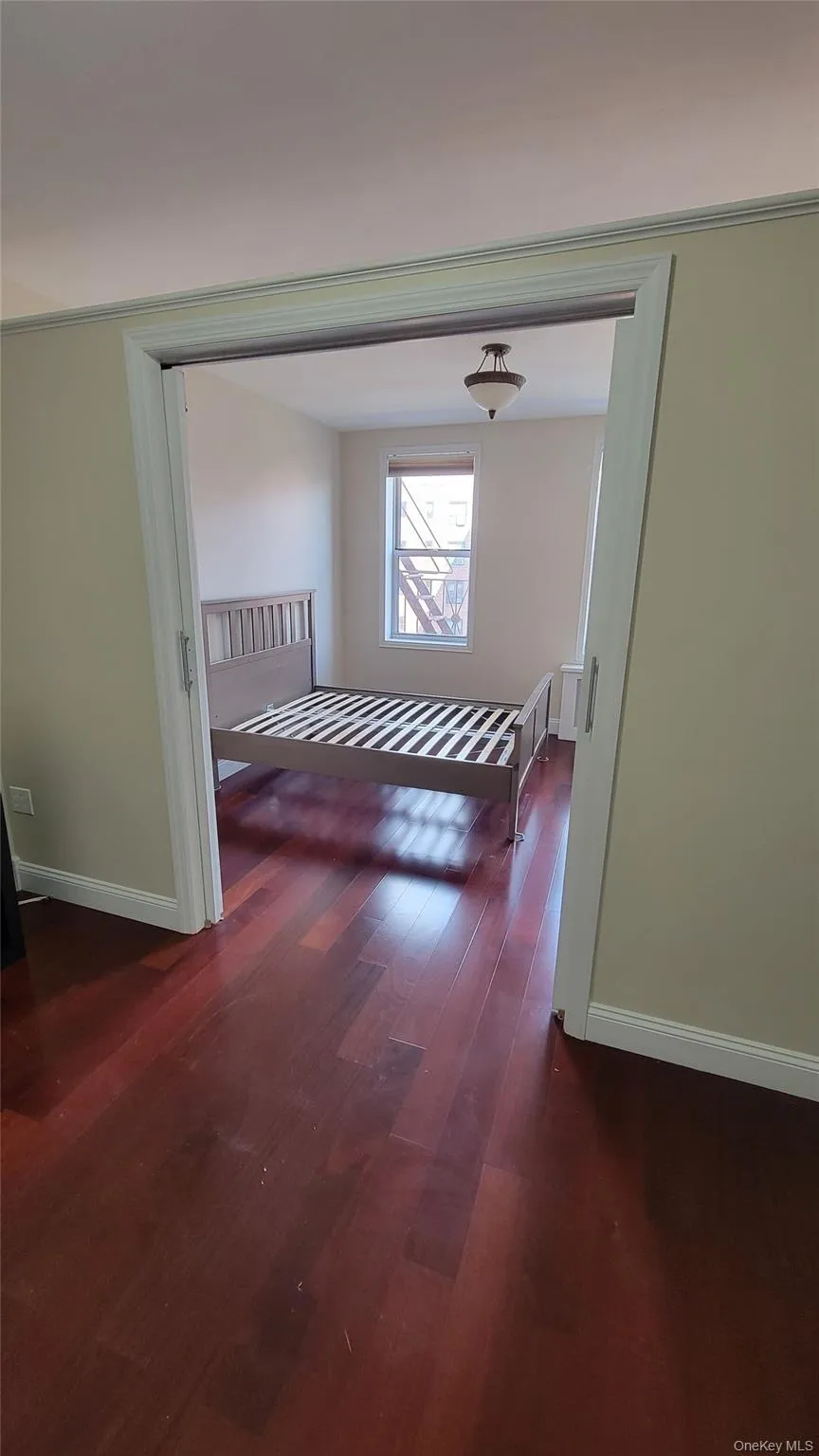 141-60 84th Road, New York, NY, 2 Rooms Rooms,1 BathroomBathrooms,Residential Lease,For Rent,84th,0,976583 141-60 84th Road, New York, NY, 2 Rooms Rooms,1 BathroomBathrooms,Residential Lease,For Rent,84th,0,976583