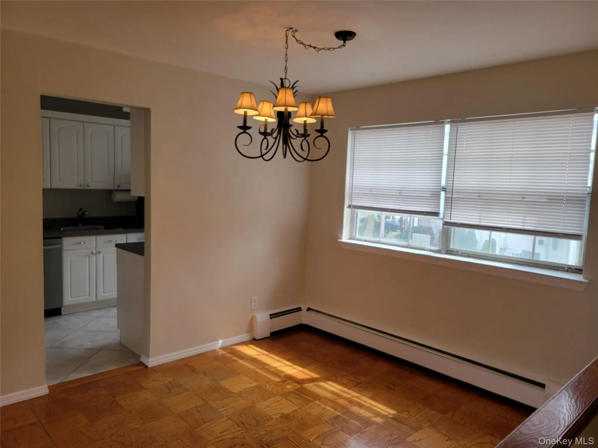 100 Towne House Village, Islip, NY, 1 Bedroom Bedrooms, 4 Rooms Rooms,1 BathroomBathrooms,Residential Lease,For Rent,Towne House Village,0,976585 100 Towne House Village, Islip, NY, 1 Bedroom Bedrooms, 4 Rooms Rooms,1 BathroomBathrooms,Residential Lease,For Rent,Towne House Village,0,976585