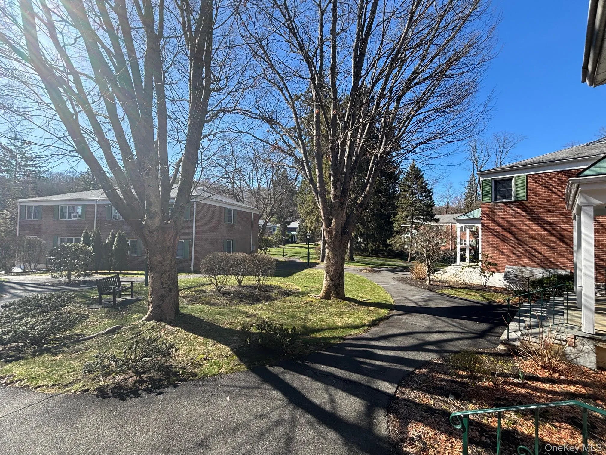 Beautiful community grounds Beautiful community grounds