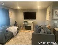 250 Feller Drive, Islip, NY, 3 Bedrooms Bedrooms, 6 Rooms Rooms,1 BathroomBathrooms,Residential Lease,For Rent,Feller Drive,0,976587 250 Feller Drive, Islip, NY, 3 Bedrooms Bedrooms, 6 Rooms Rooms,1 BathroomBathrooms,Residential Lease,For Rent,Feller Drive,0,976587