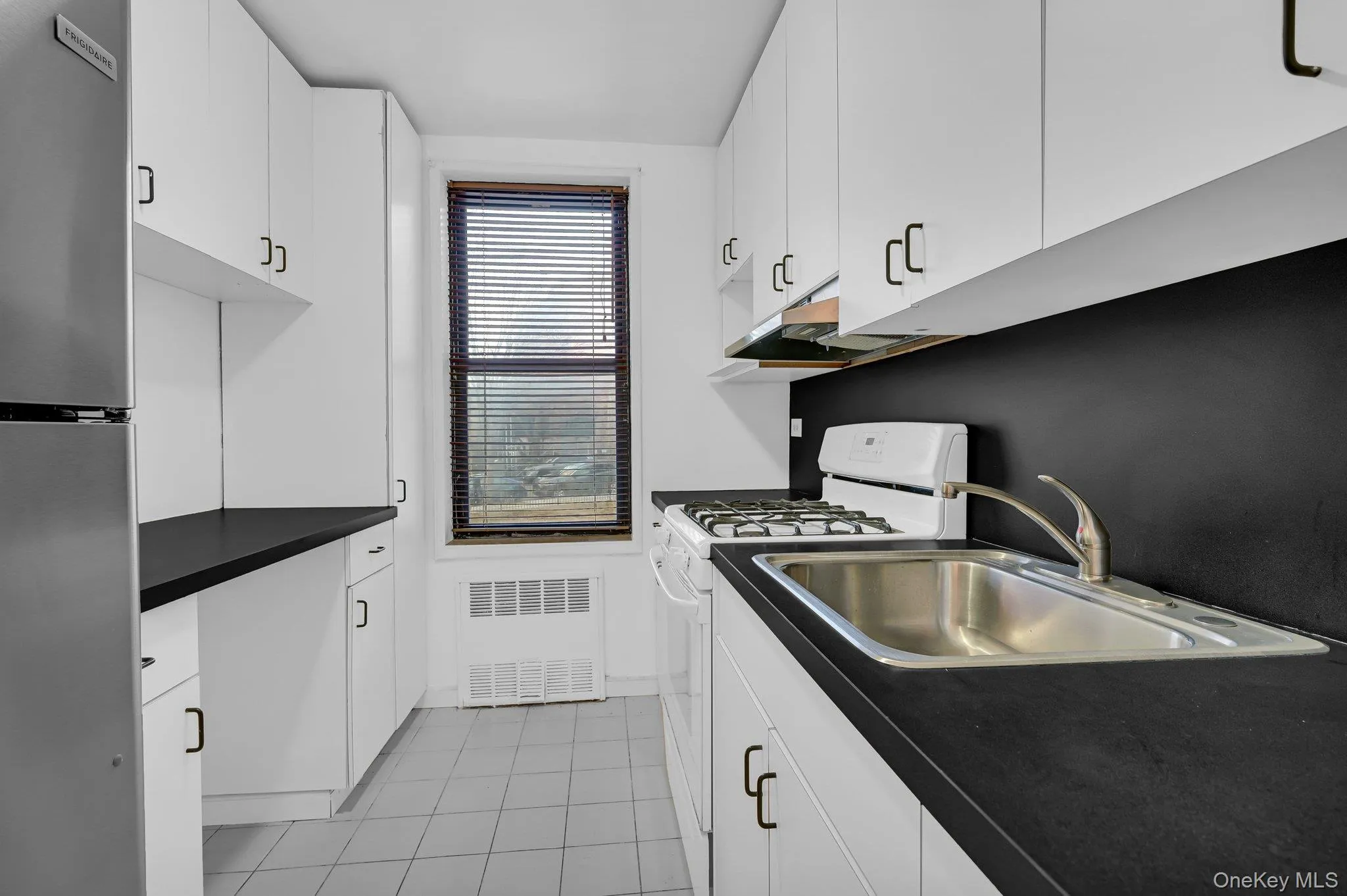 814 B Unit 1E Tilden Street, New York, NY, 1 Bedroom Bedrooms, 3 Rooms Rooms,1 BathroomBathrooms,Residential,For Rent,Tilden,0,976602 814 B Unit 1E Tilden Street, New York, NY, 1 Bedroom Bedrooms, 3 Rooms Rooms,1 BathroomBathrooms,Residential,For Rent,Tilden,0,976602