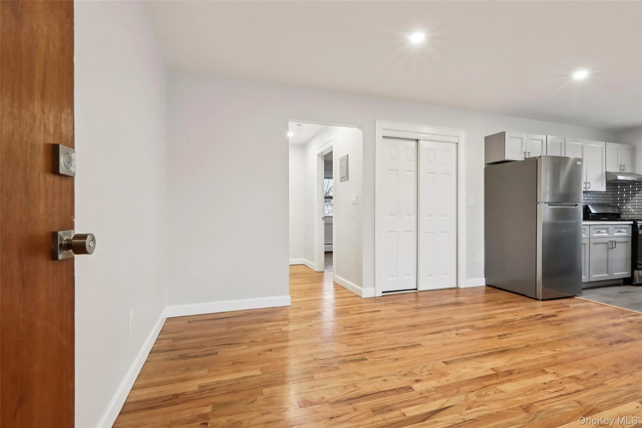 20 Francis Avenue, Orangetown, NY, 1 Bedroom Bedrooms, 3 Rooms Rooms,1 BathroomBathrooms,Residential Lease,For Rent,Francis,0,976603 20 Francis Avenue, Orangetown, NY, 1 Bedroom Bedrooms, 3 Rooms Rooms,1 BathroomBathrooms,Residential Lease,For Rent,Francis,0,976603