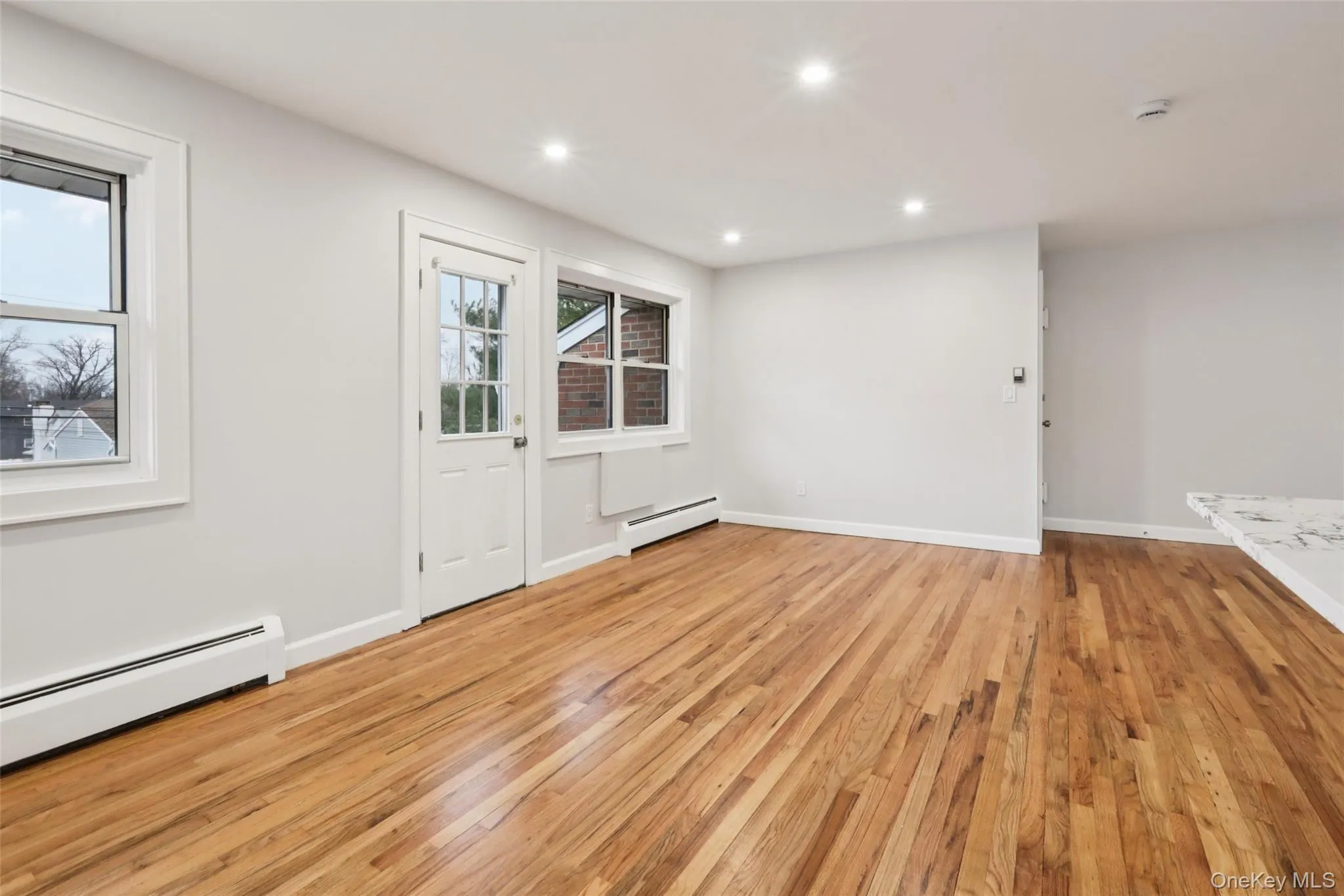 20 Francis Avenue, Orangetown, NY, 1 Bedroom Bedrooms, 3 Rooms Rooms,1 BathroomBathrooms,Residential Lease,For Rent,Francis,0,976603 20 Francis Avenue, Orangetown, NY, 1 Bedroom Bedrooms, 3 Rooms Rooms,1 BathroomBathrooms,Residential Lease,For Rent,Francis,0,976603