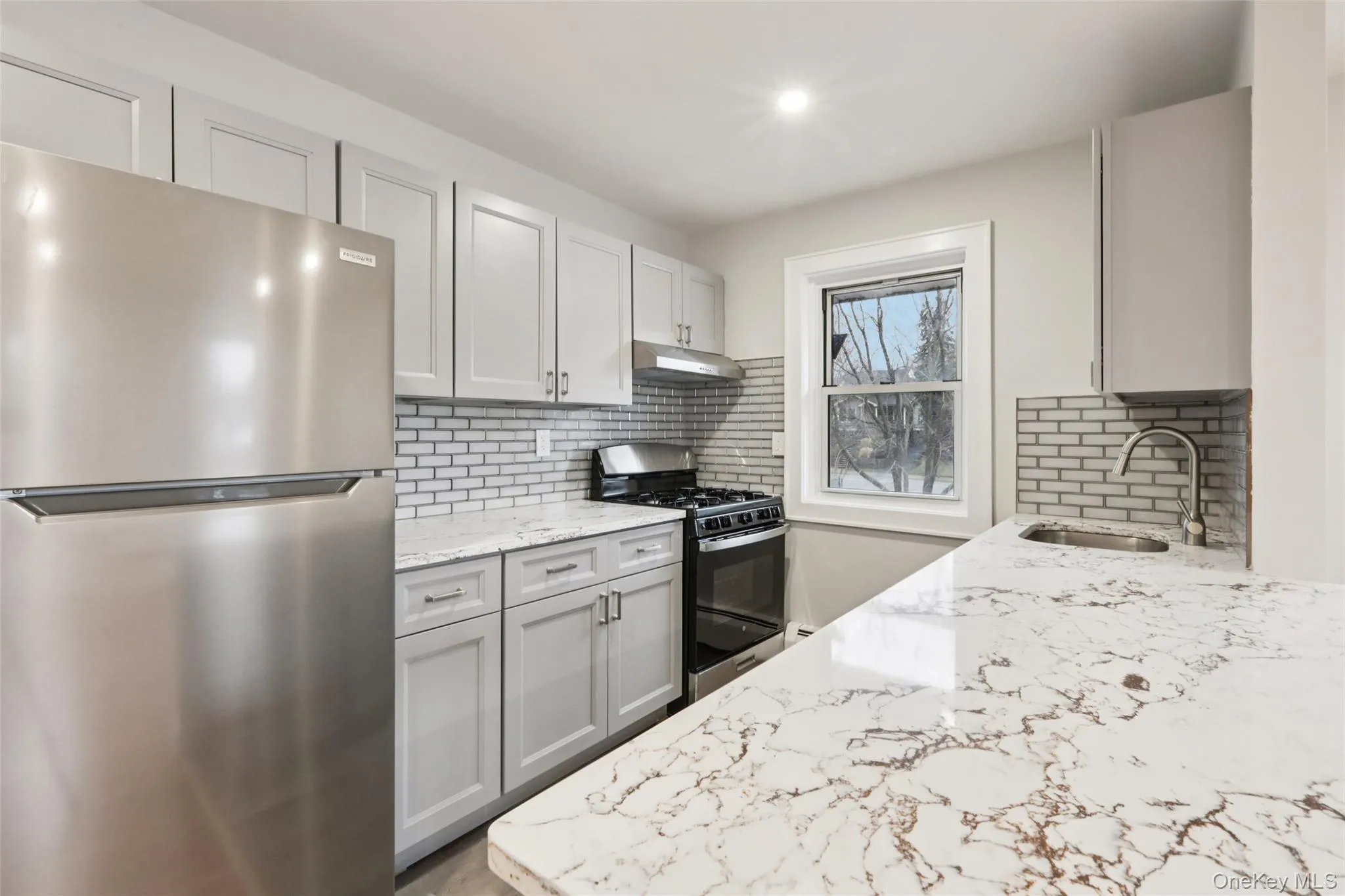 20 Francis Avenue, Orangetown, NY, 1 Bedroom Bedrooms, 3 Rooms Rooms,1 BathroomBathrooms,Residential Lease,For Rent,Francis,0,976603 20 Francis Avenue, Orangetown, NY, 1 Bedroom Bedrooms, 3 Rooms Rooms,1 BathroomBathrooms,Residential Lease,For Rent,Francis,0,976603