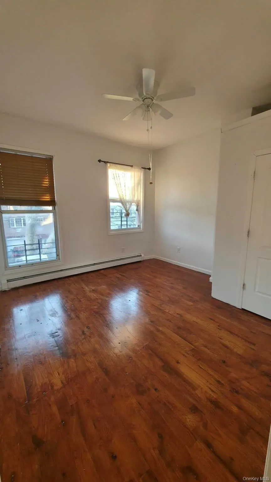 10631 156th Street, New York, NY, 3 Bedrooms Bedrooms, 5 Rooms Rooms,1 BathroomBathrooms,Residential Lease,For Rent,156th,0,976606 10631 156th Street, New York, NY, 3 Bedrooms Bedrooms, 5 Rooms Rooms,1 BathroomBathrooms,Residential Lease,For Rent,156th,0,976606
