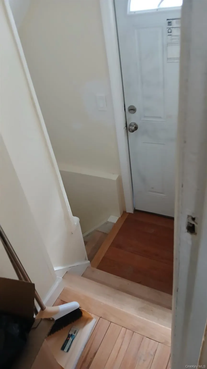 11633 198 Th Street, New York, NY, 3 Bedrooms Bedrooms, 8 Rooms Rooms,1 BathroomBathrooms,Residential Sale,For Rent,198 Th,0,976616 11633 198 Th Street, New York, NY, 3 Bedrooms Bedrooms, 8 Rooms Rooms,1 BathroomBathrooms,Residential Sale,For Rent,198 Th,0,976616