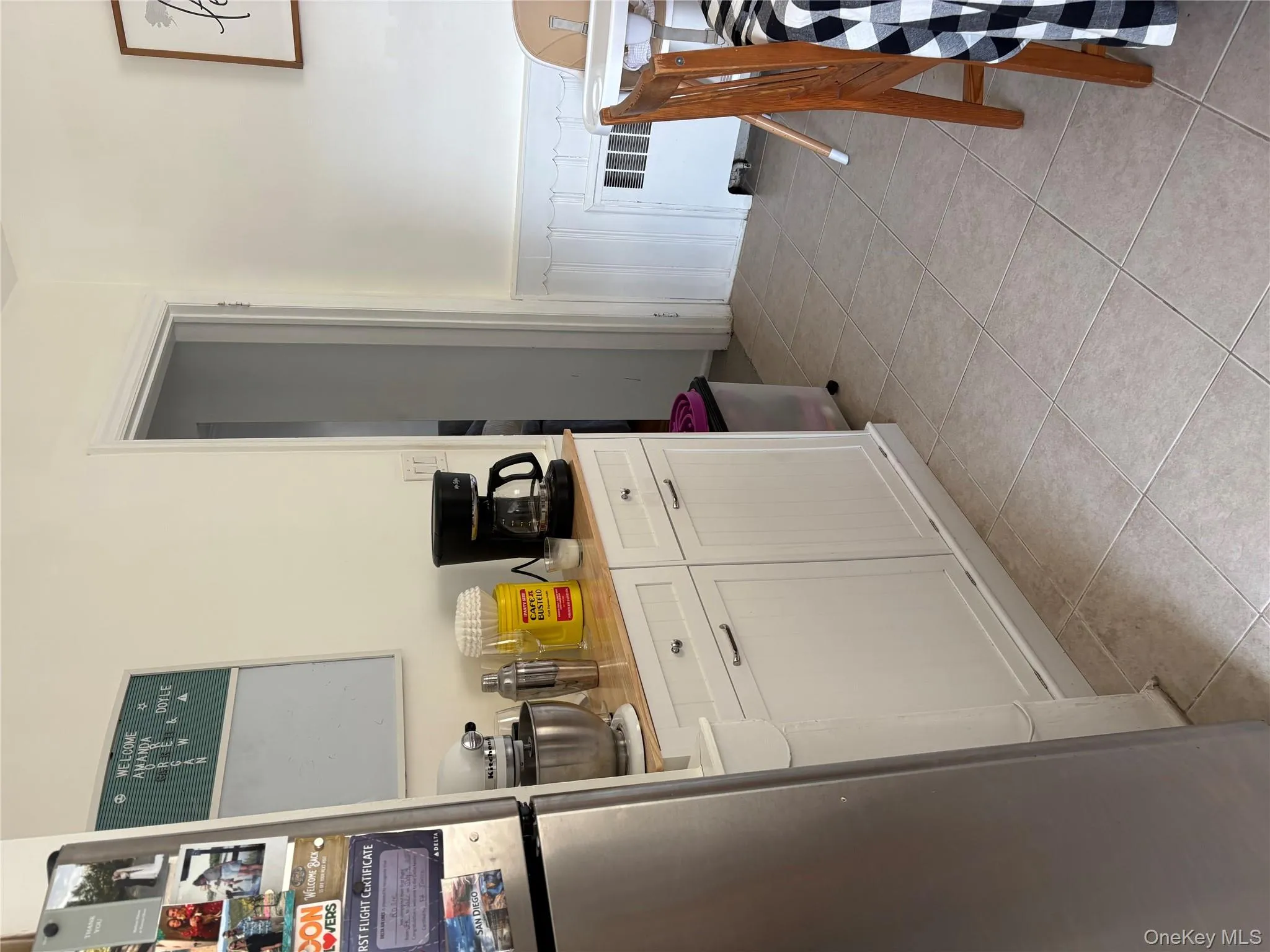 Kitchen/Dinette Kitchen/Dinette