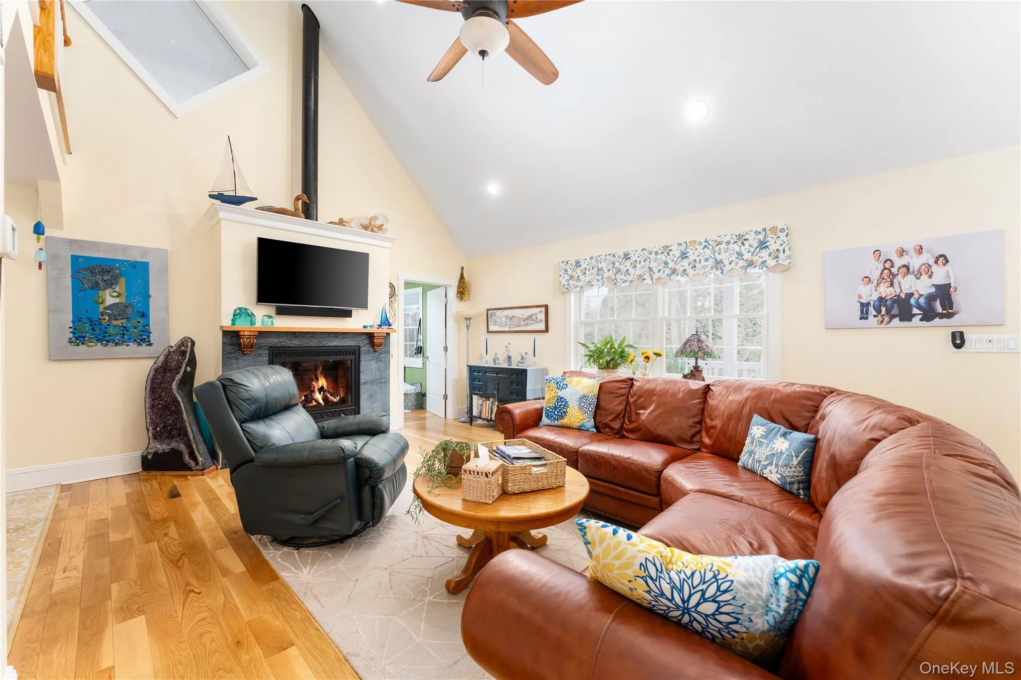 61 Atlantic Avenue, Southampton, NY, 3 Bedrooms Bedrooms, 8 Rooms Rooms,2 BathroomsBathrooms,Residential Lease,For Rent,Atlantic,0,976659 61 Atlantic Avenue, Southampton, NY, 3 Bedrooms Bedrooms, 8 Rooms Rooms,2 BathroomsBathrooms,Residential Lease,For Rent,Atlantic,0,976659