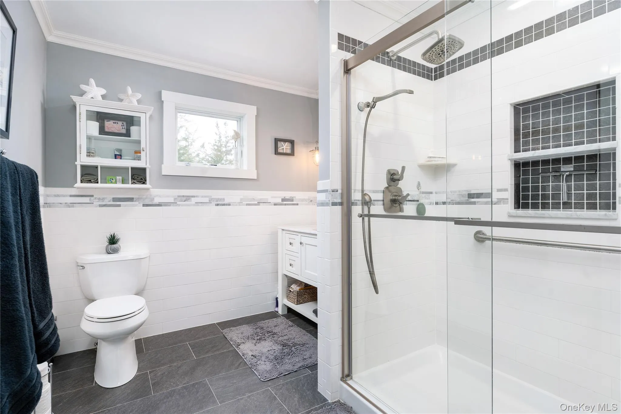 61 Atlantic Avenue, Southampton, NY, 3 Bedrooms Bedrooms, 8 Rooms Rooms,2 BathroomsBathrooms,Residential Lease,For Rent,Atlantic,0,976659 61 Atlantic Avenue, Southampton, NY, 3 Bedrooms Bedrooms, 8 Rooms Rooms,2 BathroomsBathrooms,Residential Lease,For Rent,Atlantic,0,976659