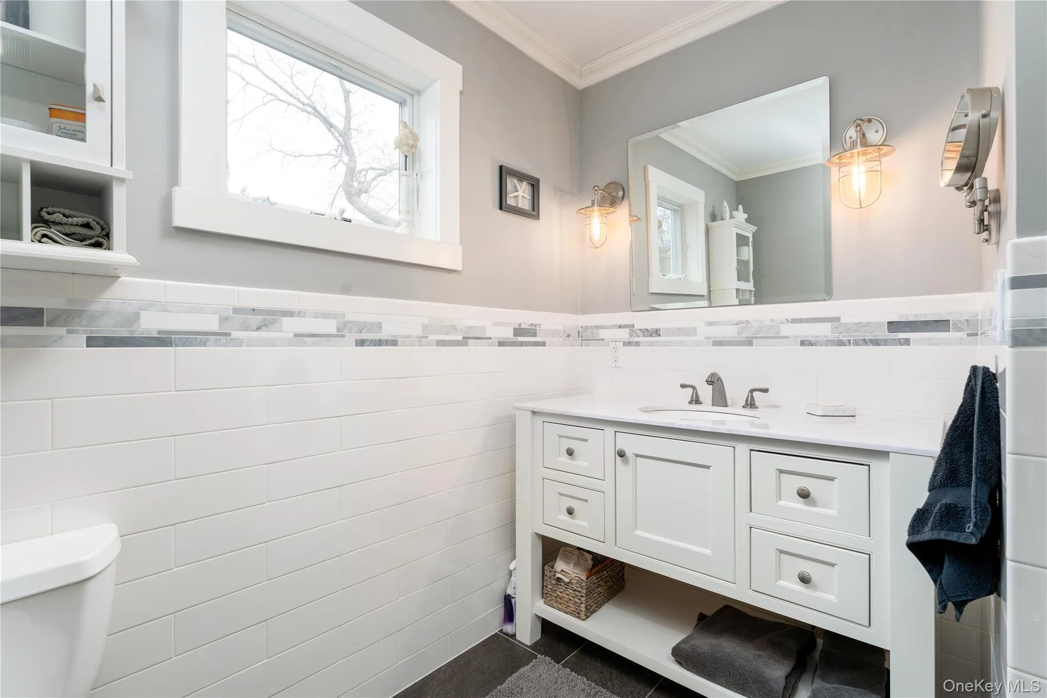 61 Atlantic Avenue, Southampton, NY, 3 Bedrooms Bedrooms, 8 Rooms Rooms,2 BathroomsBathrooms,Residential Lease,For Rent,Atlantic,0,976659 61 Atlantic Avenue, Southampton, NY, 3 Bedrooms Bedrooms, 8 Rooms Rooms,2 BathroomsBathrooms,Residential Lease,For Rent,Atlantic,0,976659