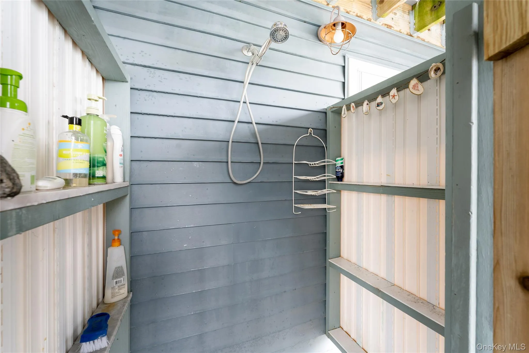 61 Atlantic Avenue, Southampton, NY, 3 Bedrooms Bedrooms, 8 Rooms Rooms,2 BathroomsBathrooms,Residential Lease,For Rent,Atlantic,0,976659 61 Atlantic Avenue, Southampton, NY, 3 Bedrooms Bedrooms, 8 Rooms Rooms,2 BathroomsBathrooms,Residential Lease,For Rent,Atlantic,0,976659