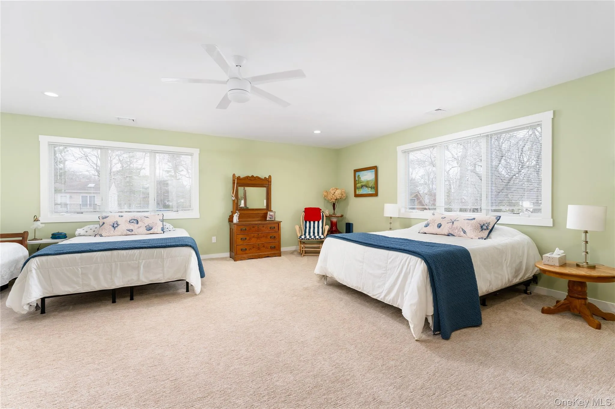 61 Atlantic Avenue, Southampton, NY, 3 Bedrooms Bedrooms, 8 Rooms Rooms,2 BathroomsBathrooms,Residential Lease,For Rent,Atlantic,0,976659 61 Atlantic Avenue, Southampton, NY, 3 Bedrooms Bedrooms, 8 Rooms Rooms,2 BathroomsBathrooms,Residential Lease,For Rent,Atlantic,0,976659