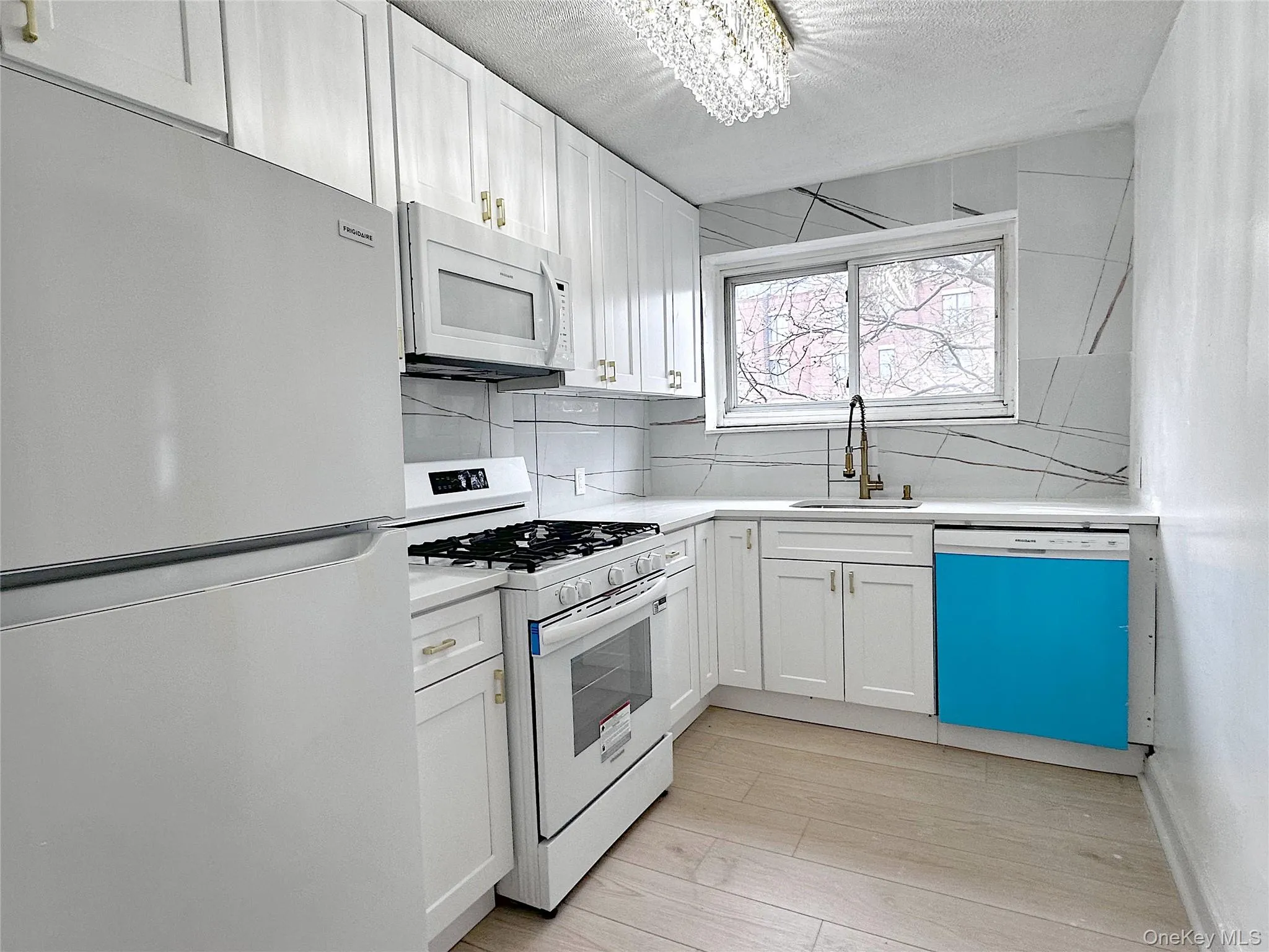 153 Fifth Avenue, Pelham, NY, 2 Bedrooms Bedrooms, 5 Rooms Rooms,1 BathroomBathrooms,Residential Lease,For Rent,Fifth,0,976666 153 Fifth Avenue, Pelham, NY, 2 Bedrooms Bedrooms, 5 Rooms Rooms,1 BathroomBathrooms,Residential Lease,For Rent,Fifth,0,976666
