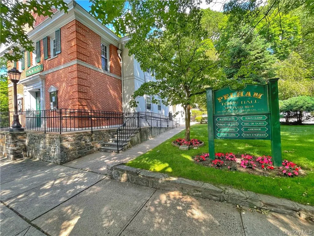 153 Fifth Avenue, Pelham, NY, 2 Bedrooms Bedrooms, 5 Rooms Rooms,1 BathroomBathrooms,Residential Lease,For Rent,Fifth,0,976666 153 Fifth Avenue, Pelham, NY, 2 Bedrooms Bedrooms, 5 Rooms Rooms,1 BathroomBathrooms,Residential Lease,For Rent,Fifth,0,976666