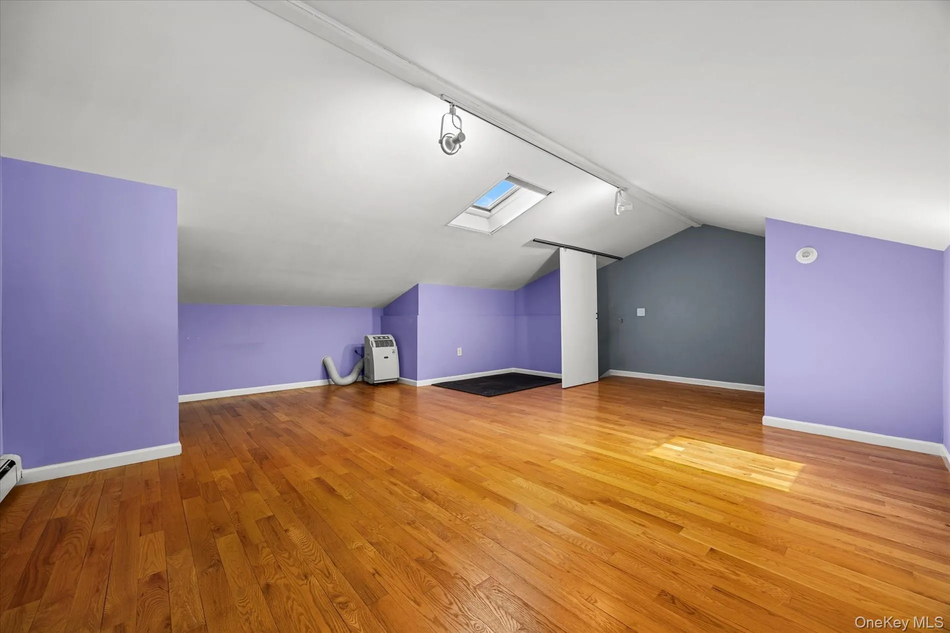 9428 Magnolia Court, New York, NY, 2 Bedrooms Bedrooms, 5 Rooms Rooms,2 BathroomsBathrooms,Residential,For Rent,Magnolia,0,976671 9428 Magnolia Court, New York, NY, 2 Bedrooms Bedrooms, 5 Rooms Rooms,2 BathroomsBathrooms,Residential,For Rent,Magnolia,0,976671
