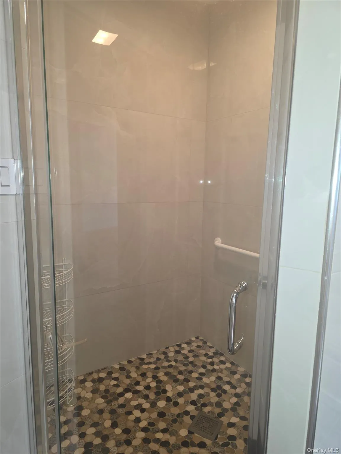 4220 Kissena Boulevard, New York, NY, 2 Bedrooms Bedrooms, 8 Rooms Rooms,1 BathroomBathrooms,Residential Lease,For Rent,Kissena,0,976678 4220 Kissena Boulevard, New York, NY, 2 Bedrooms Bedrooms, 8 Rooms Rooms,1 BathroomBathrooms,Residential Lease,For Rent,Kissena,0,976678