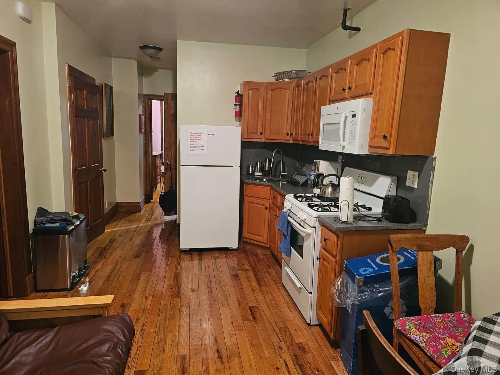 539 Shepherd Avenue, New York, NY, 2 Bedrooms Bedrooms, 5 Rooms Rooms,2 BathroomsBathrooms,Residential Lease,For Rent,Shepherd,0,976684 539 Shepherd Avenue, New York, NY, 2 Bedrooms Bedrooms, 5 Rooms Rooms,2 BathroomsBathrooms,Residential Lease,For Rent,Shepherd,0,976684