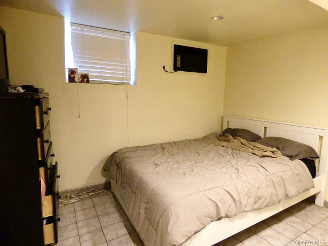 21-37 36th Street, New York, NY, 1 Bedroom Bedrooms, 3 Rooms Rooms,1 BathroomBathrooms,Residential Lease,For Rent,36th,0,976694 21-37 36th Street, New York, NY, 1 Bedroom Bedrooms, 3 Rooms Rooms,1 BathroomBathrooms,Residential Lease,For Rent,36th,0,976694