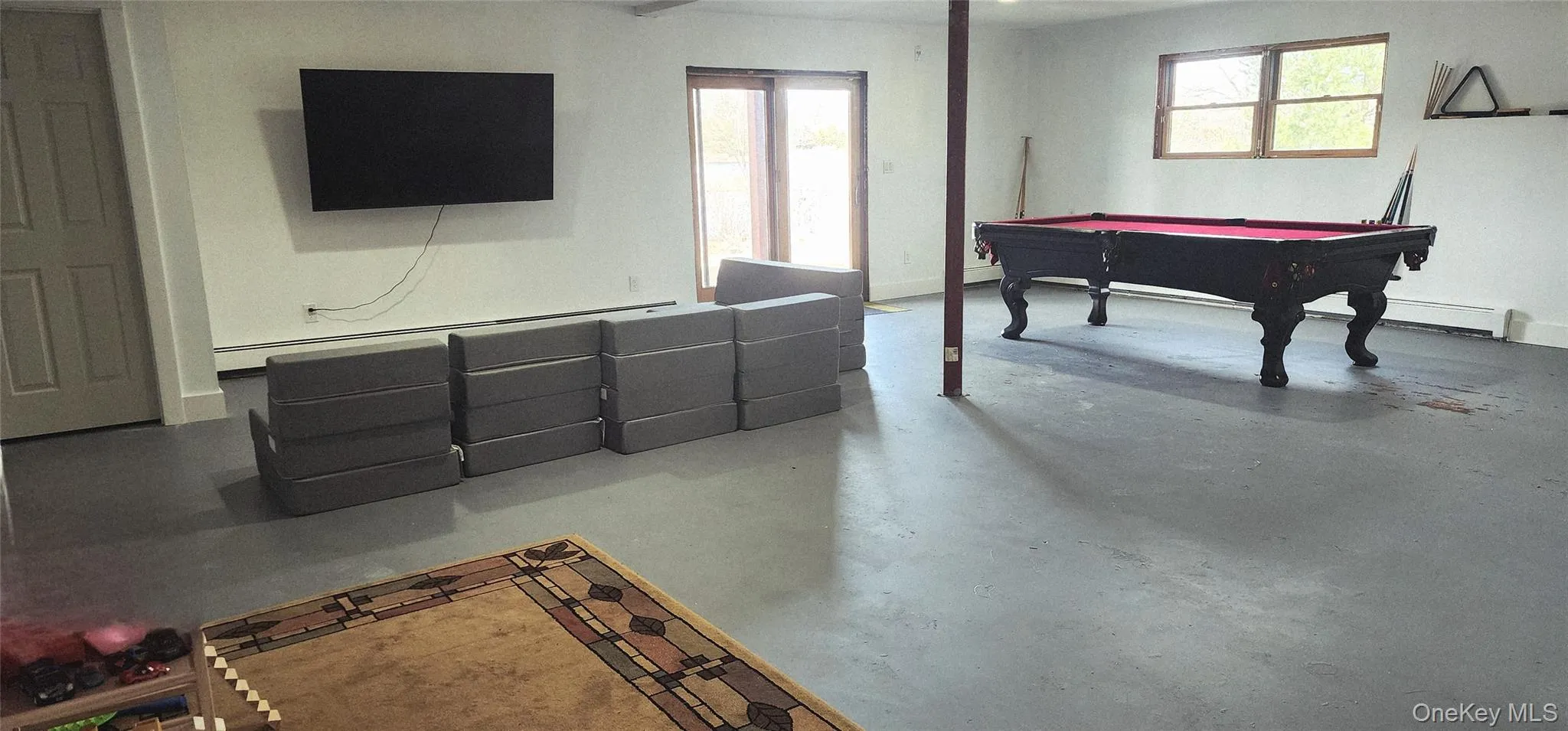 9 Surrey Street, Thompson, NY, 4 Bedrooms Bedrooms, 10 Rooms Rooms,3 BathroomsBathrooms,Residential,For Rent,Surrey,0,976701 9 Surrey Street, Thompson, NY, 4 Bedrooms Bedrooms, 10 Rooms Rooms,3 BathroomsBathrooms,Residential,For Rent,Surrey,0,976701