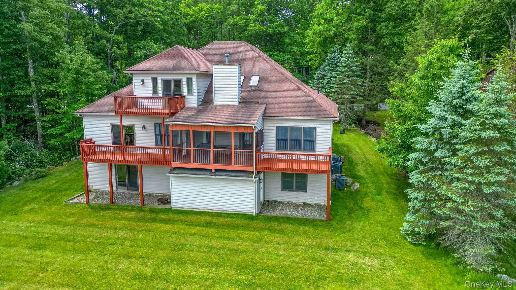 9 Surrey Street, Thompson, NY, 4 Bedrooms Bedrooms, 10 Rooms Rooms,3 BathroomsBathrooms,Residential,For Rent,Surrey,0,976701 9 Surrey Street, Thompson, NY, 4 Bedrooms Bedrooms, 10 Rooms Rooms,3 BathroomsBathrooms,Residential,For Rent,Surrey,0,976701