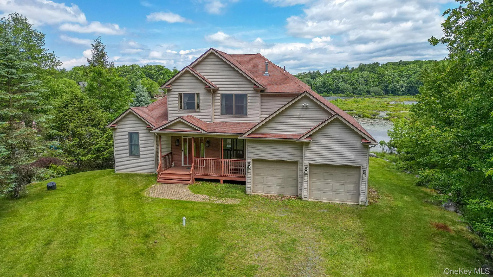 9 Surrey Street, Thompson, NY, 4 Bedrooms Bedrooms, 10 Rooms Rooms,3 BathroomsBathrooms,Residential,For Rent,Surrey,0,976701 9 Surrey Street, Thompson, NY, 4 Bedrooms Bedrooms, 10 Rooms Rooms,3 BathroomsBathrooms,Residential,For Rent,Surrey,0,976701