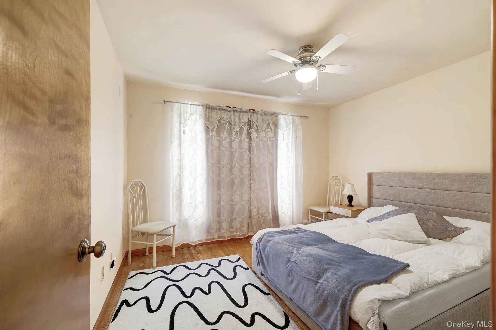 9 Surrey Street, Thompson, NY, 4 Bedrooms Bedrooms, 10 Rooms Rooms,3 BathroomsBathrooms,Residential,For Rent,Surrey,0,976701 9 Surrey Street, Thompson, NY, 4 Bedrooms Bedrooms, 10 Rooms Rooms,3 BathroomsBathrooms,Residential,For Rent,Surrey,0,976701